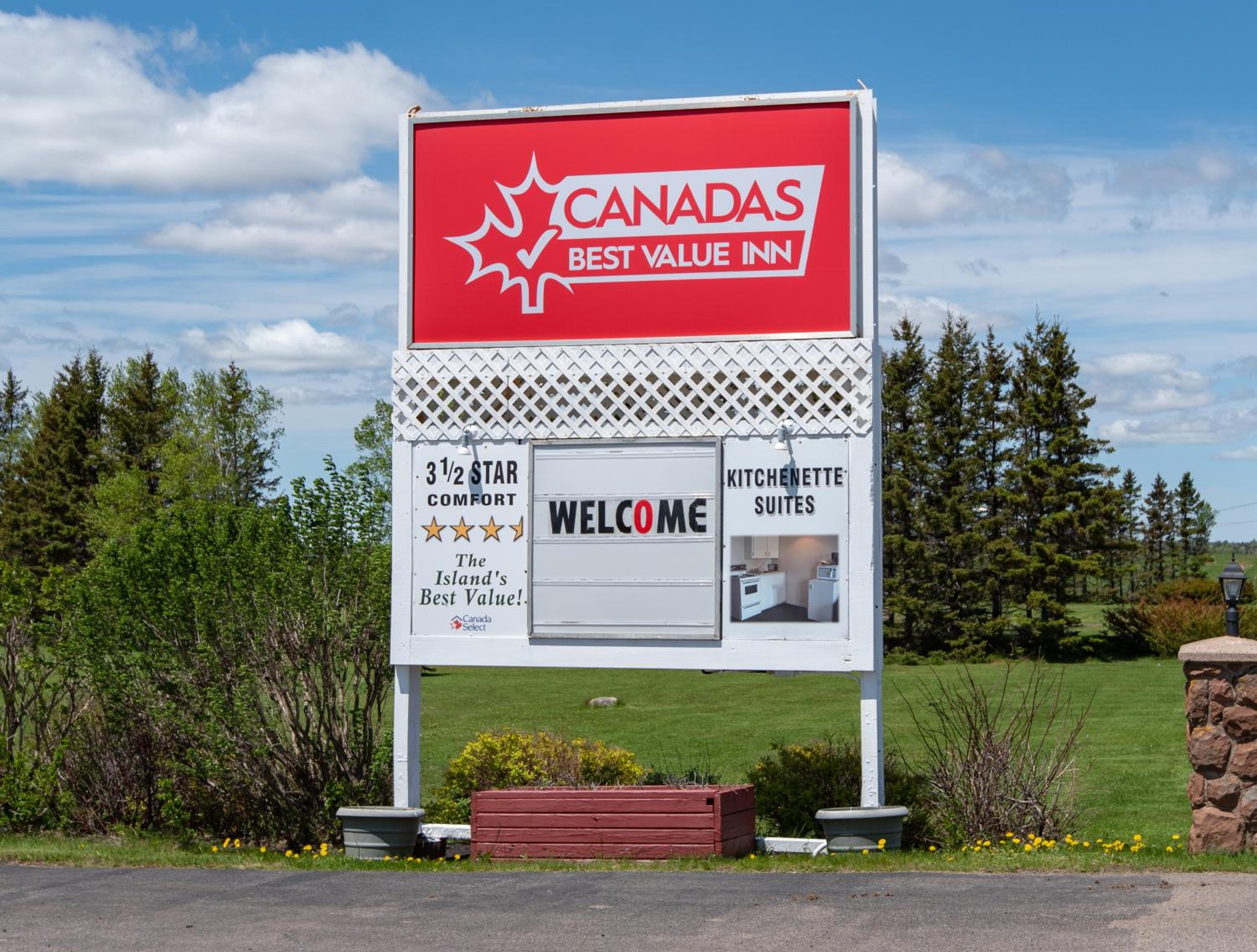 Summerside Vacations - Canadas Best Value Inn  Suites Summerside - Property Image 1