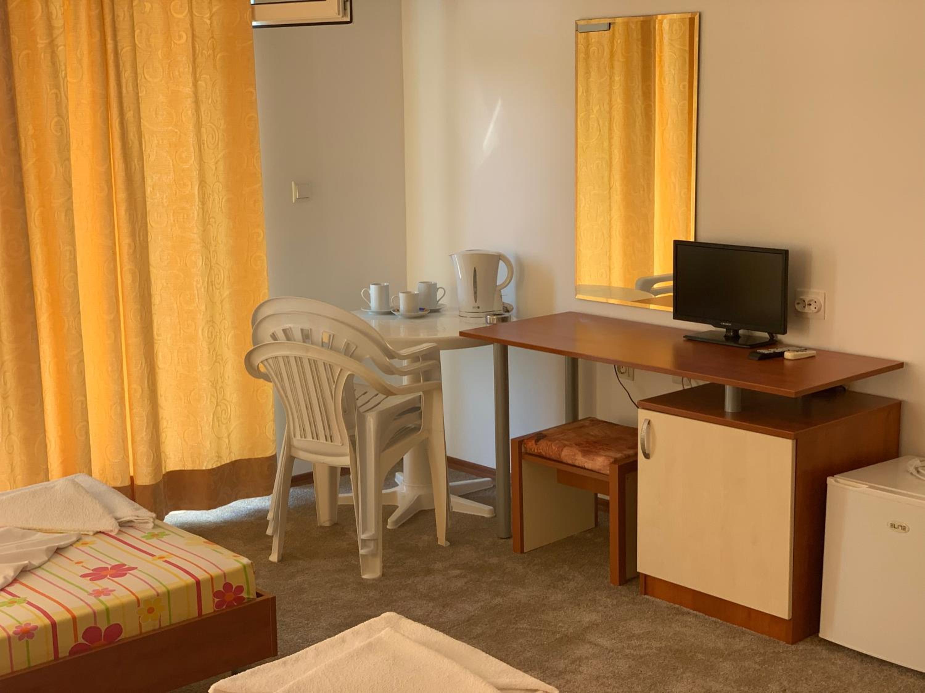 Lilia Guest House