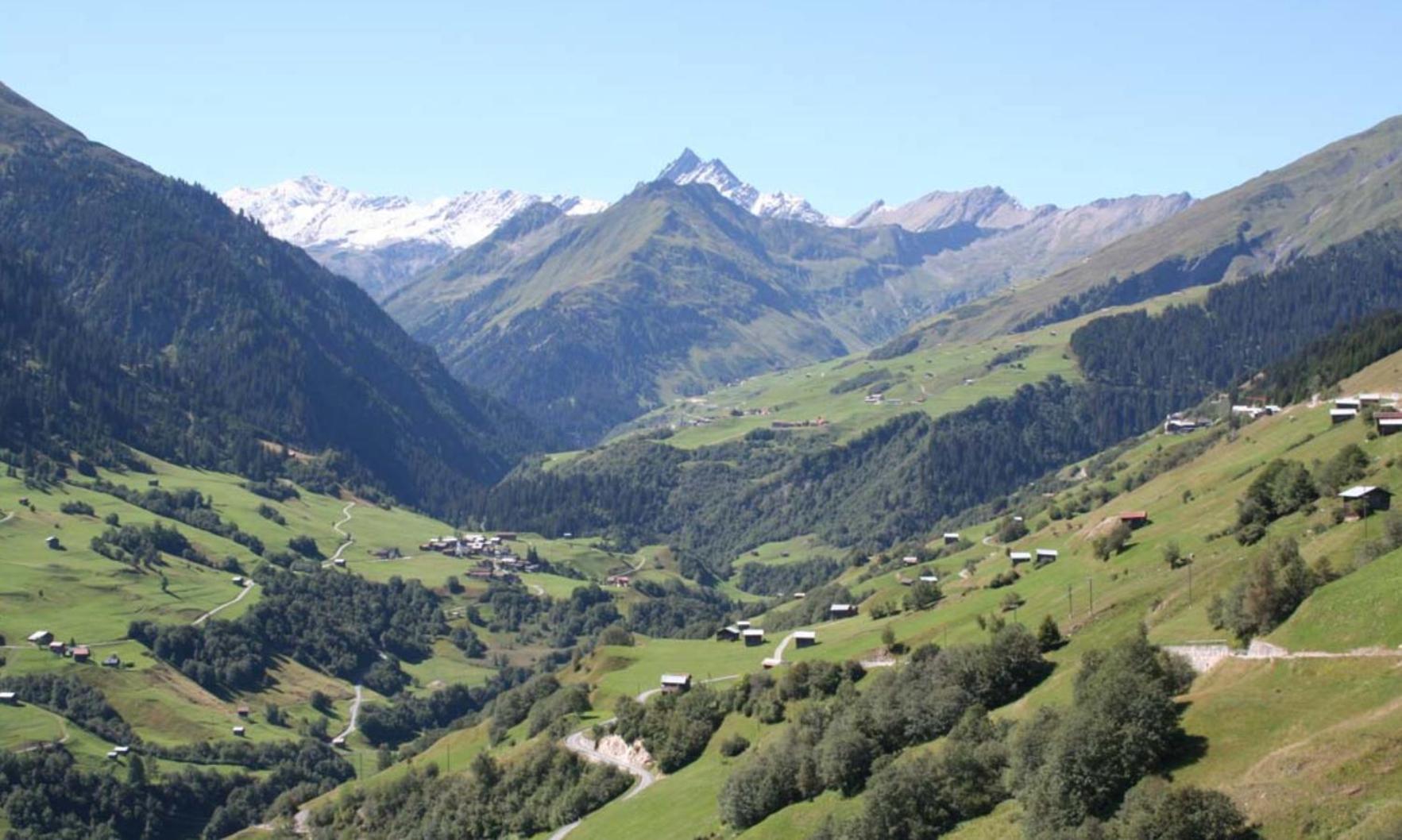 Casa Cuschina - mit Sauna in der schönen Surselva