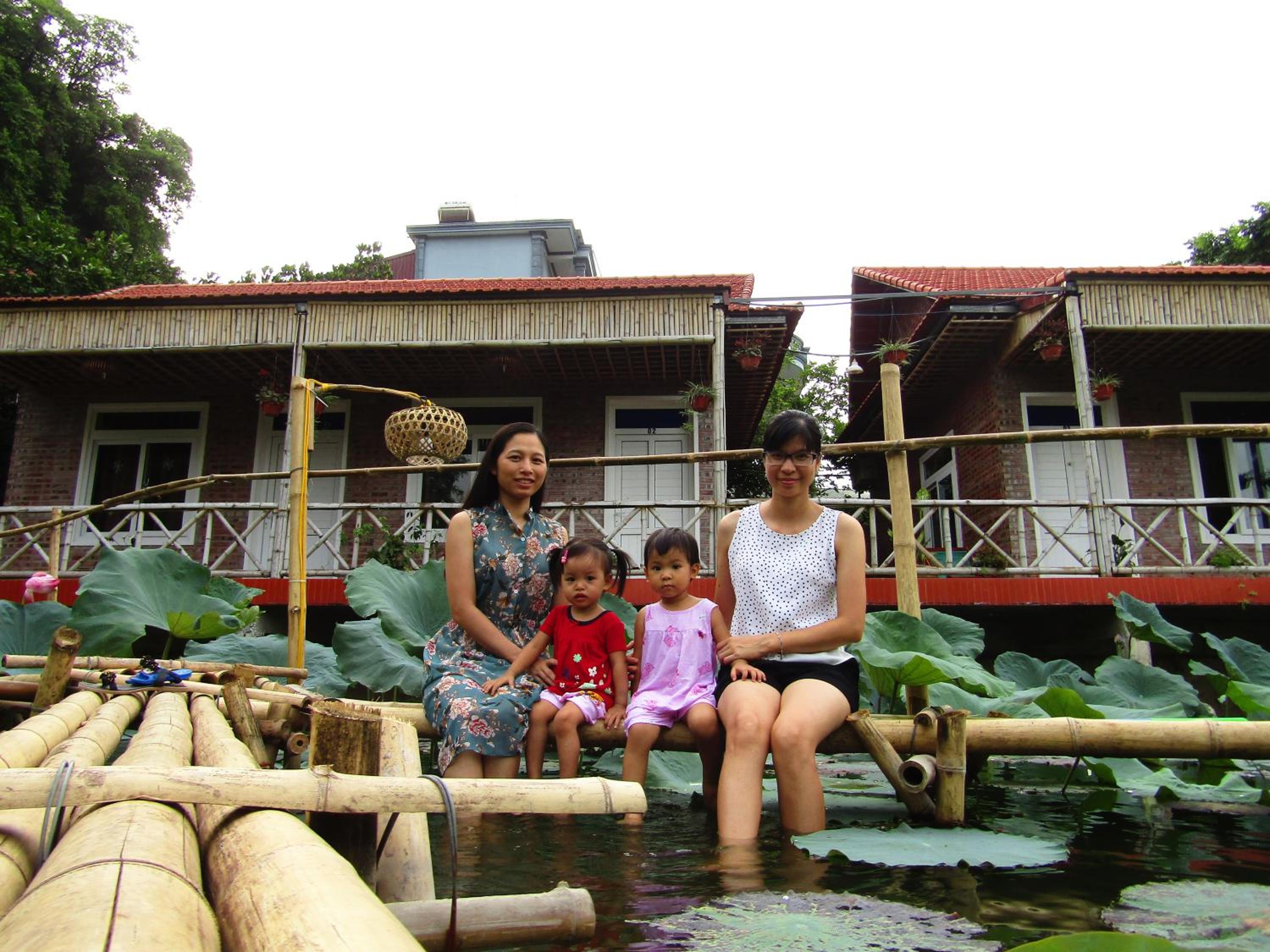 Ninh Binh Mountain Side Homestay & Cafe