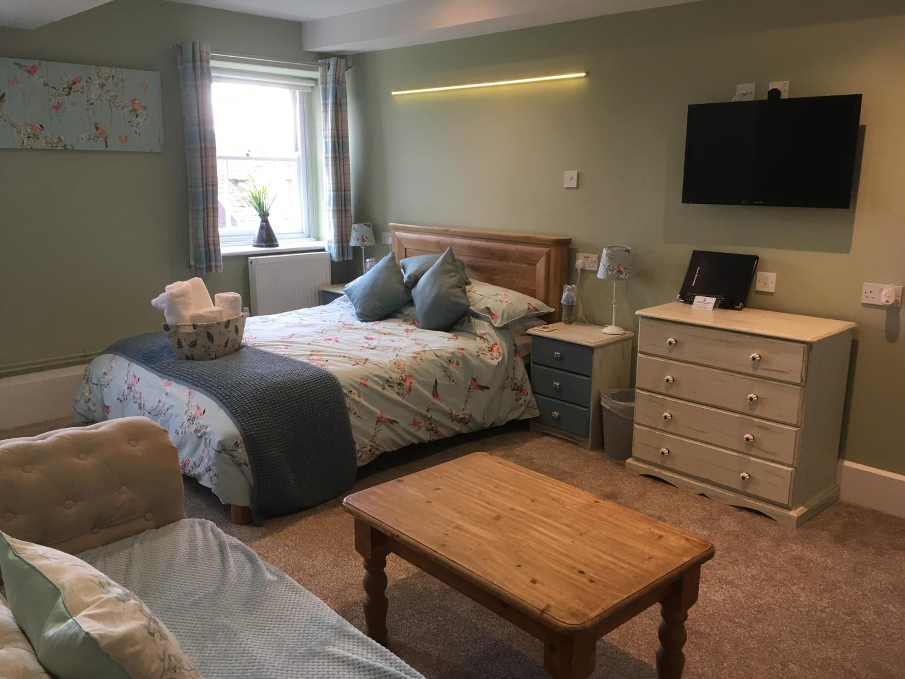 Lodbourne Farmhouse B&B, photo 23