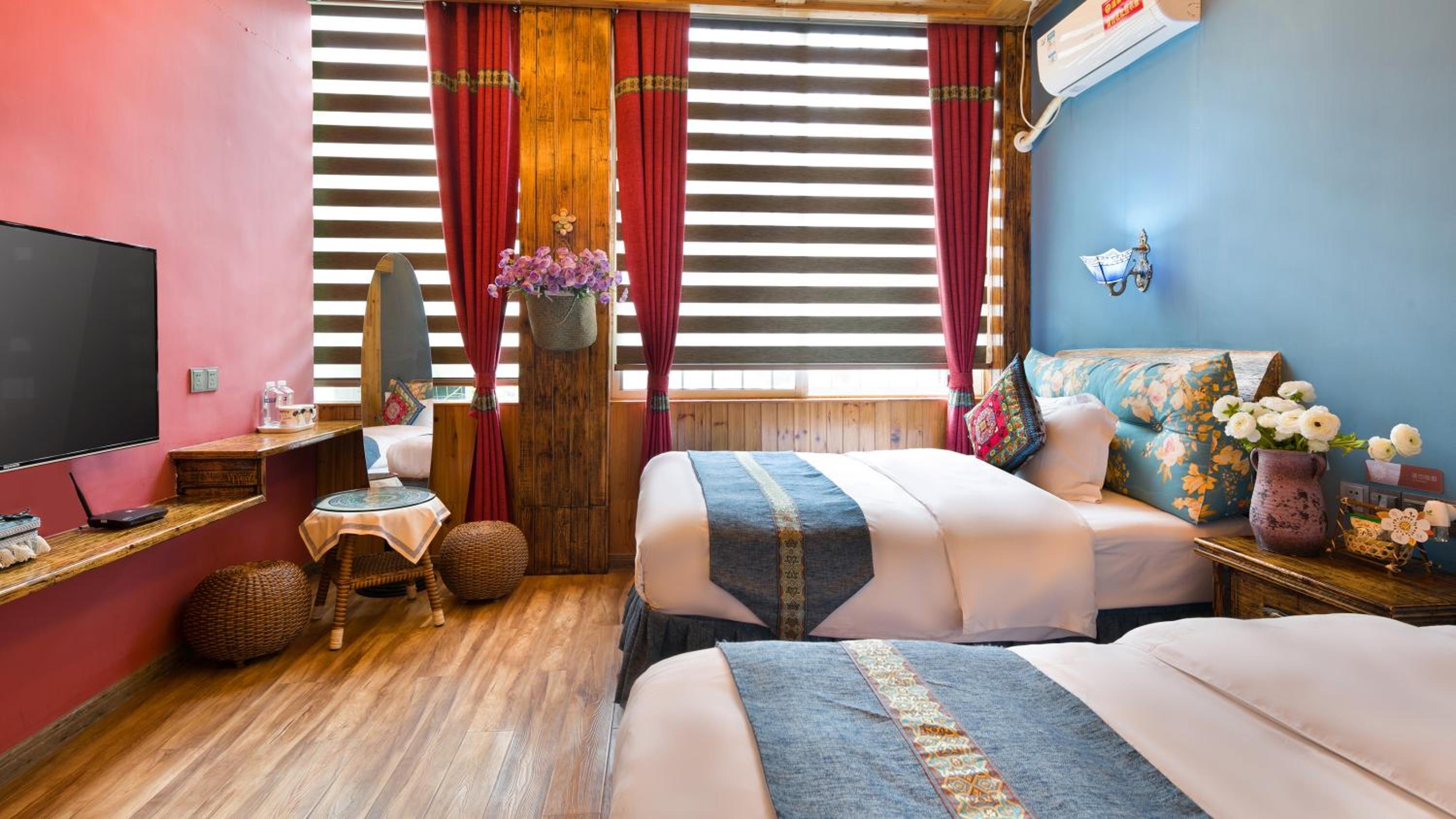 Floral Hotel · Baihui Living Zhangjiajie
