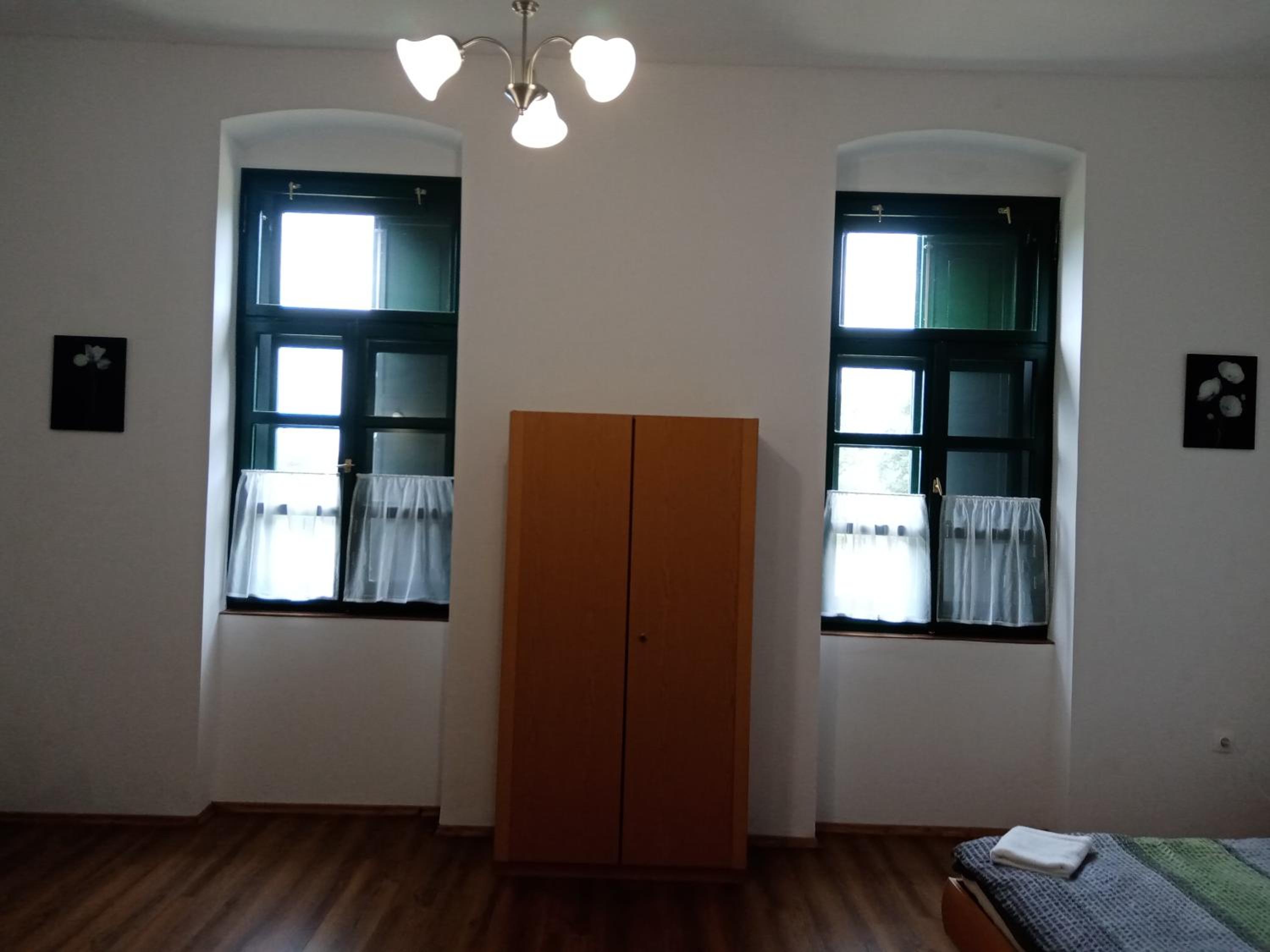 Photo 34