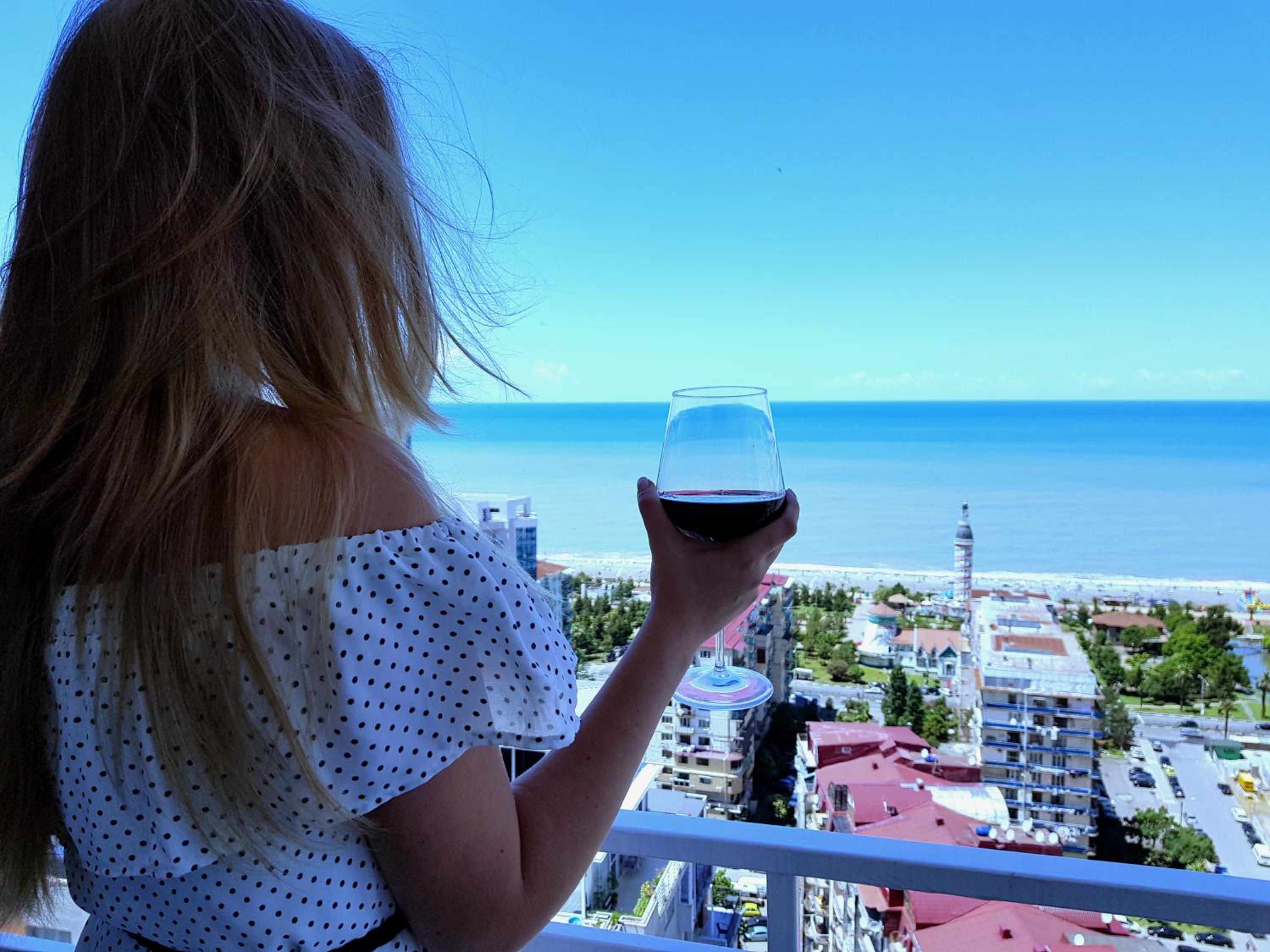 Batumi Real Lux - Sea View Apartments view 5