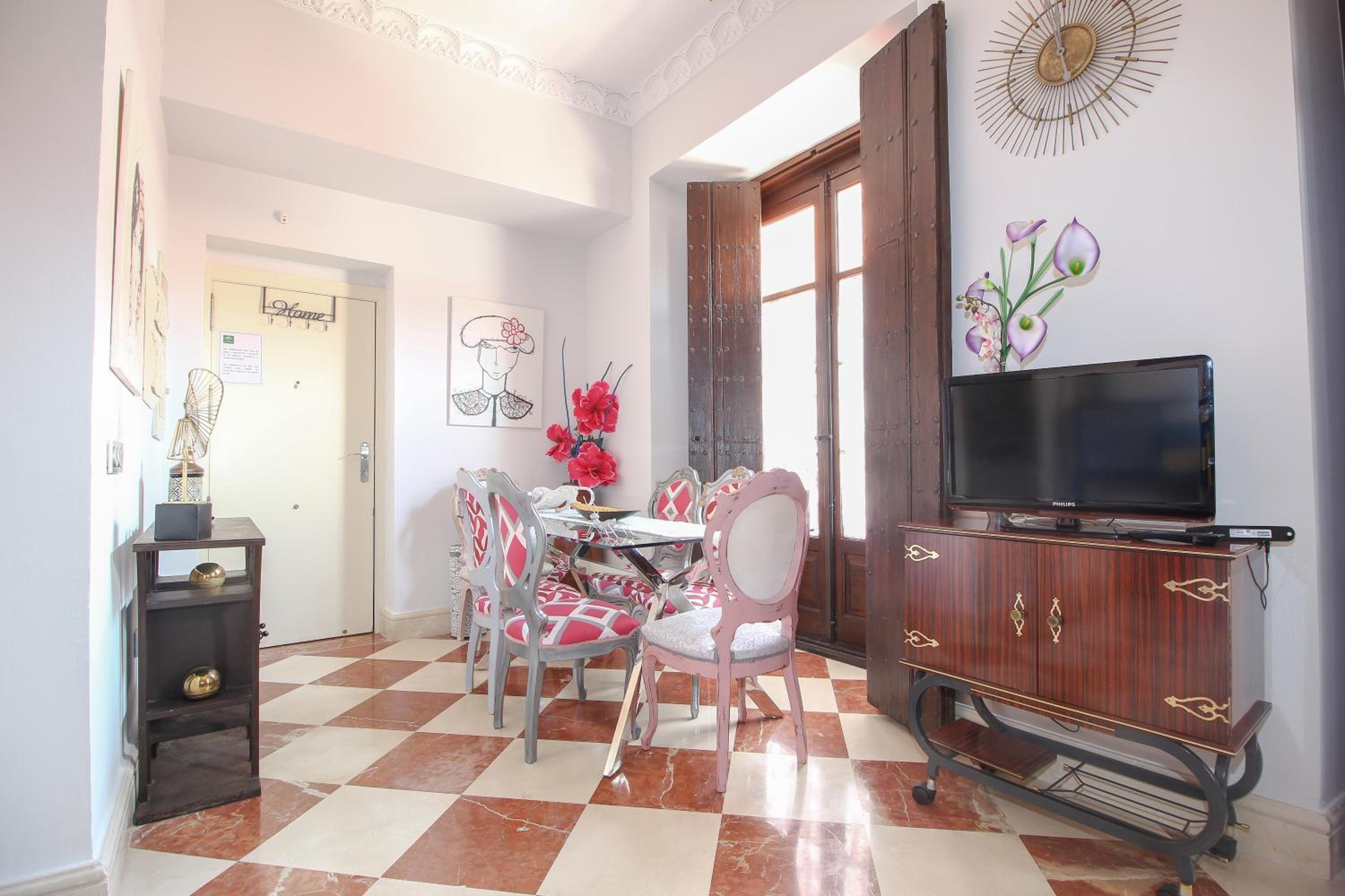 Apartamento Isbilya-centrico en Antigua Casa Palacio