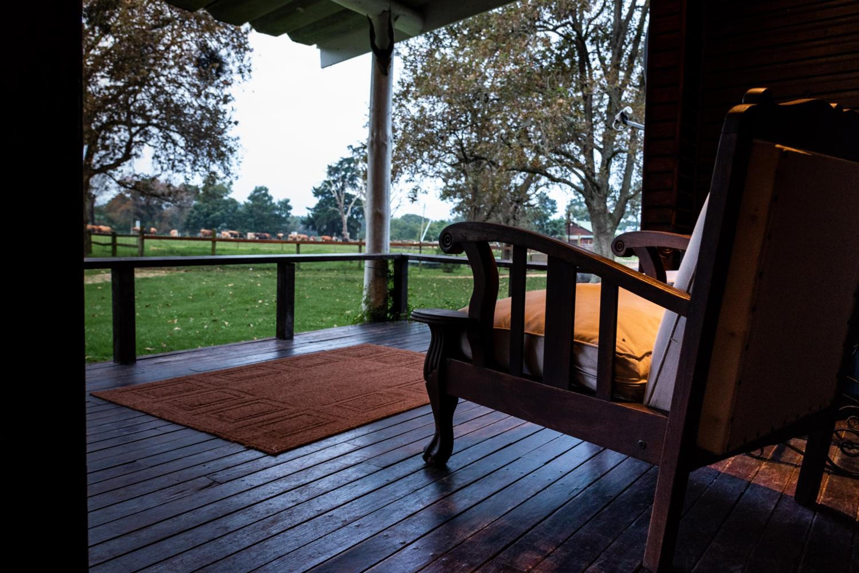 Natures Way Farm Cottage view 3