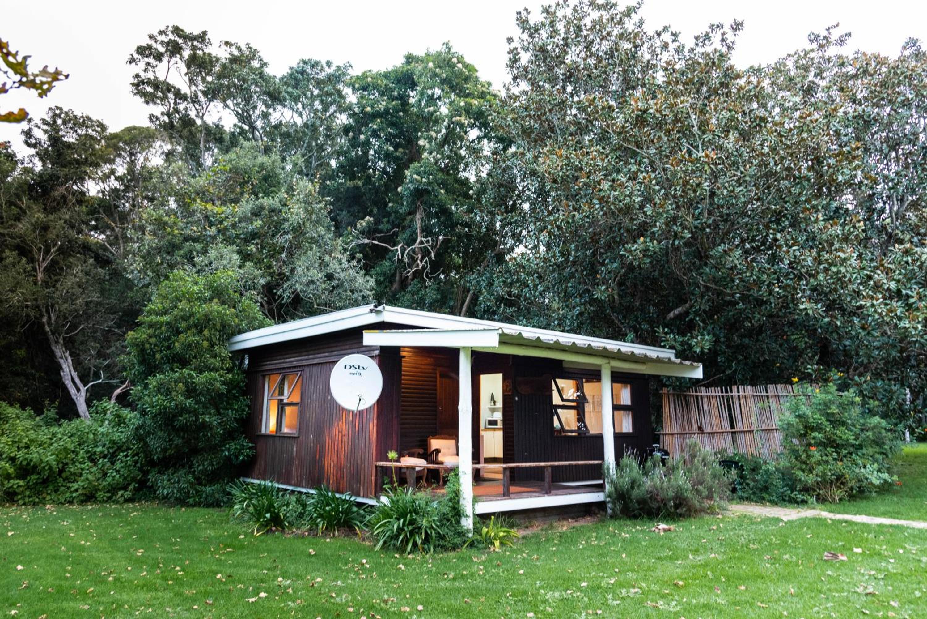 Natures Way Farm Cottage view 4