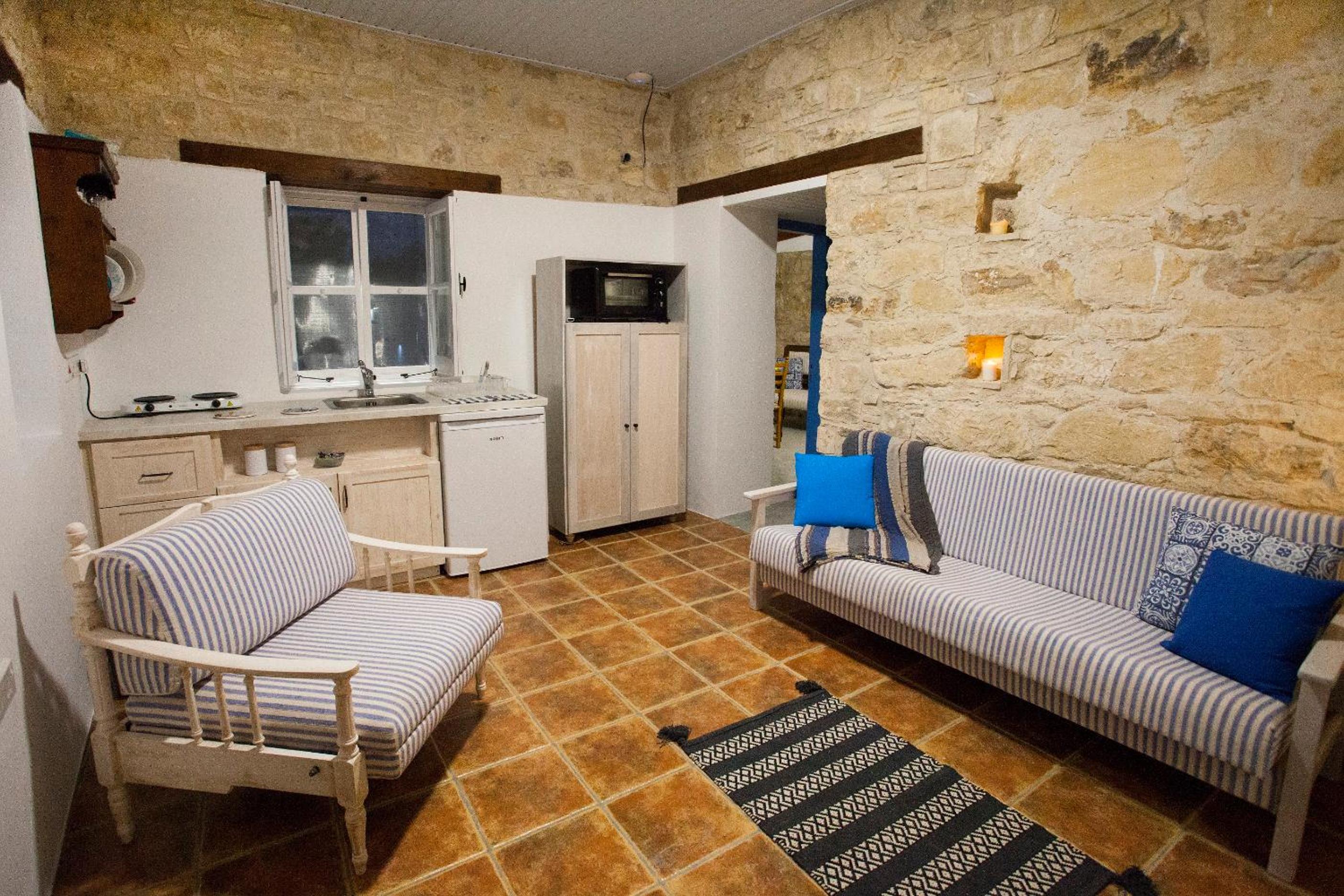 Cecilias Courtyard