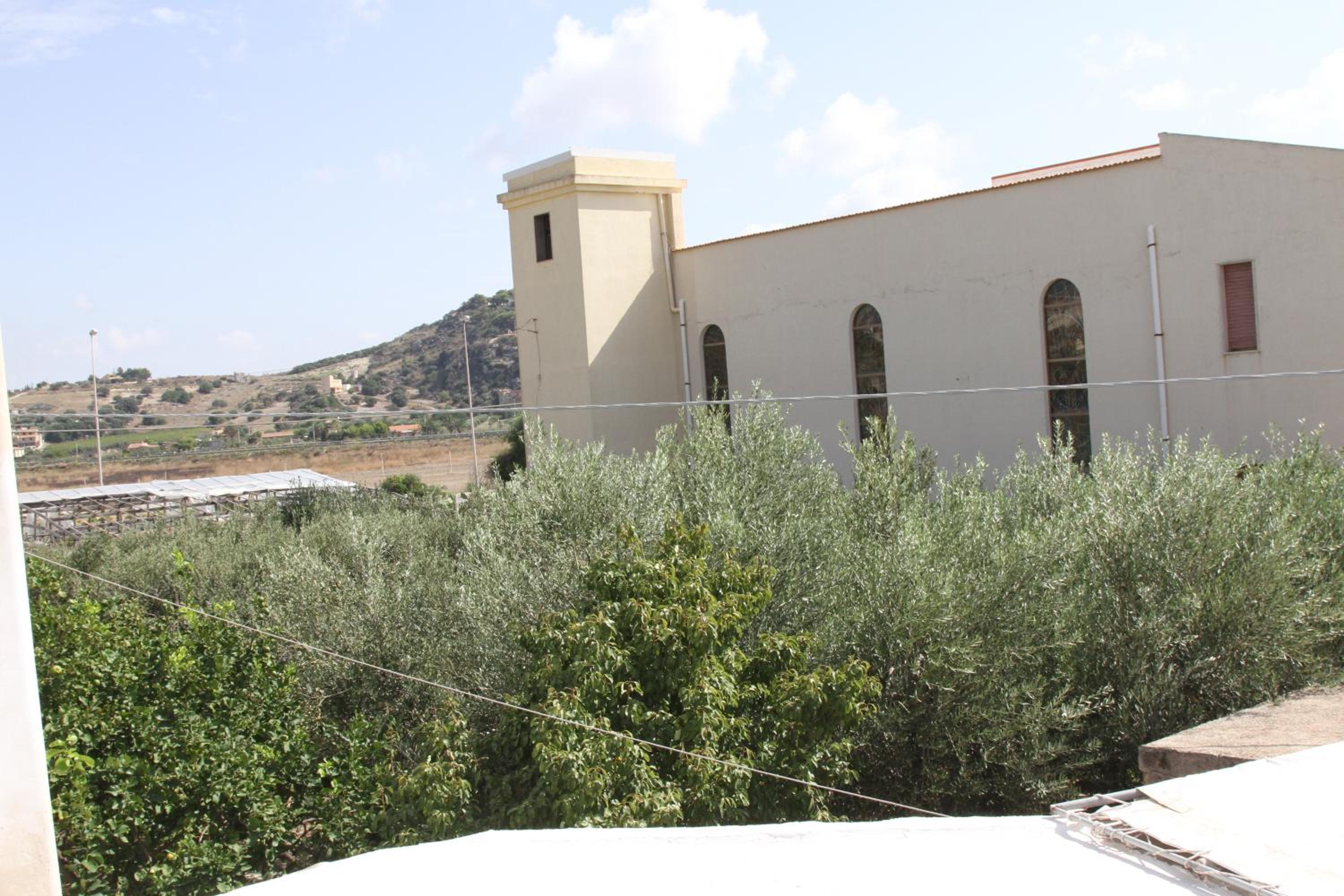 Photo 26