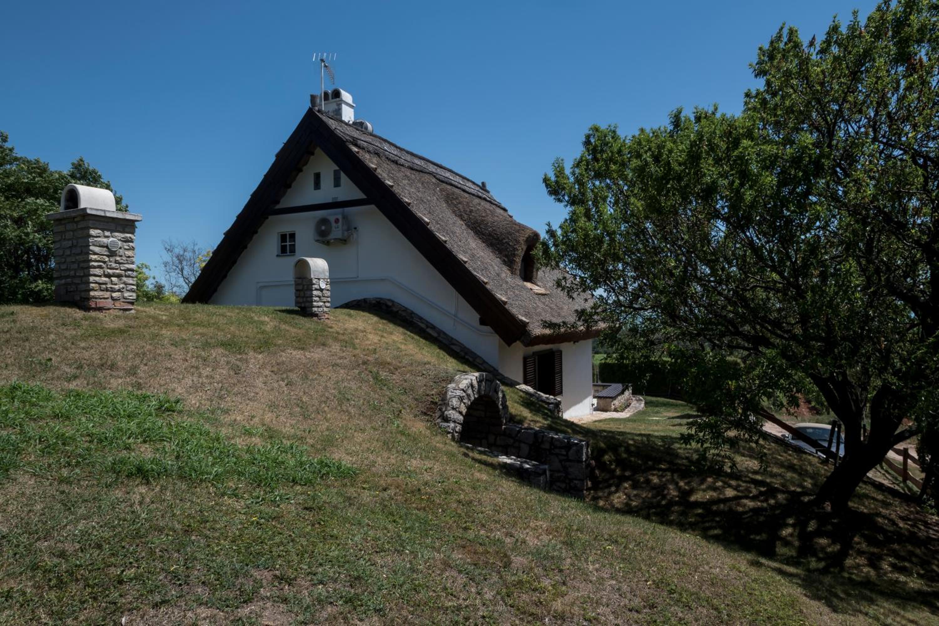 Photo 40