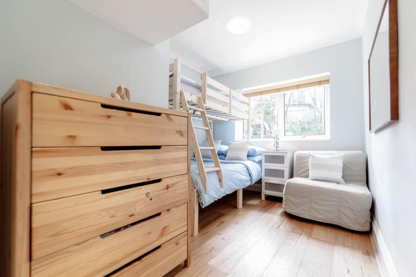 3 Bedroom Garden Flat - Central Location