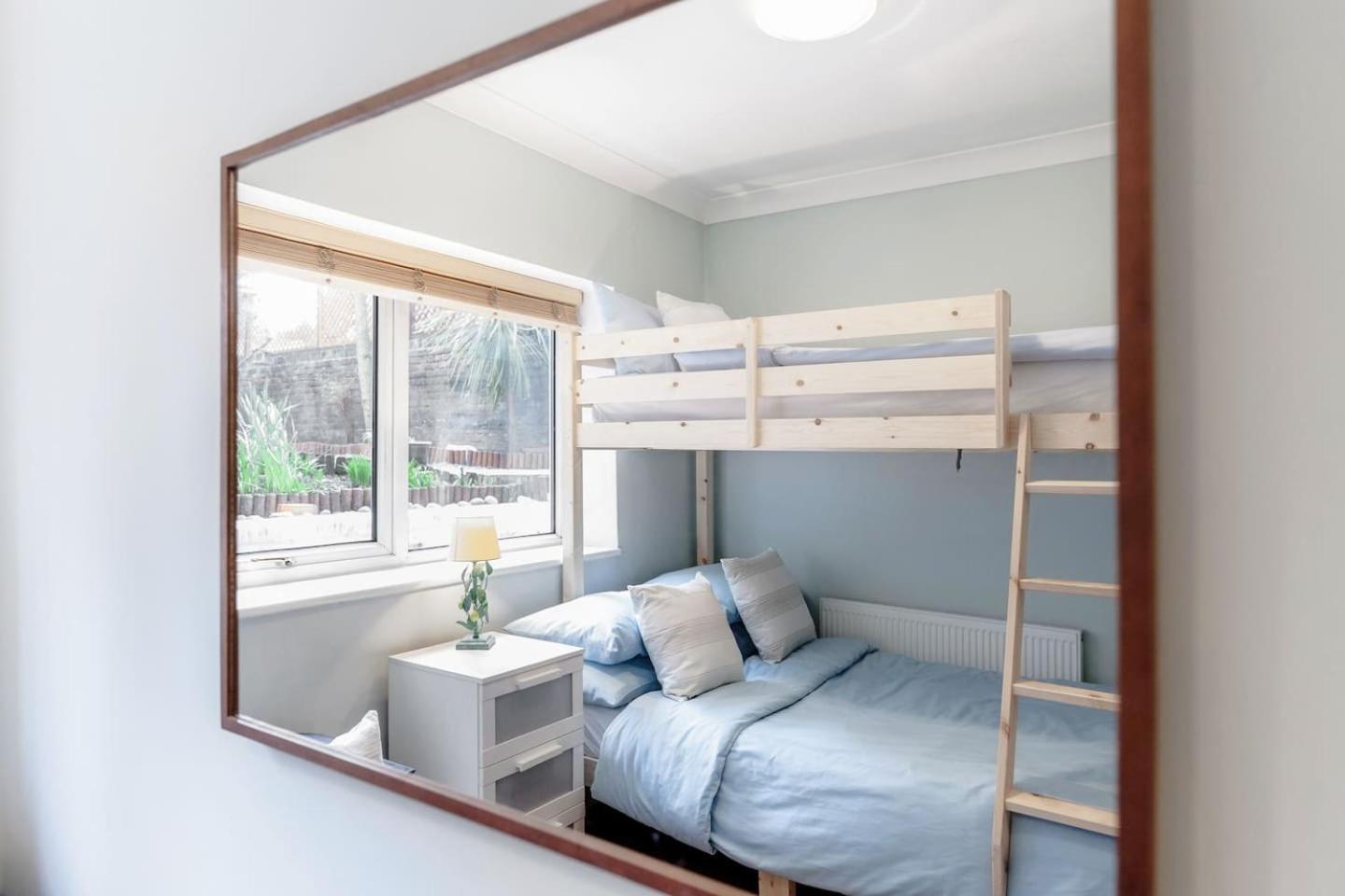 3 Bedroom Garden Flat - Central Location