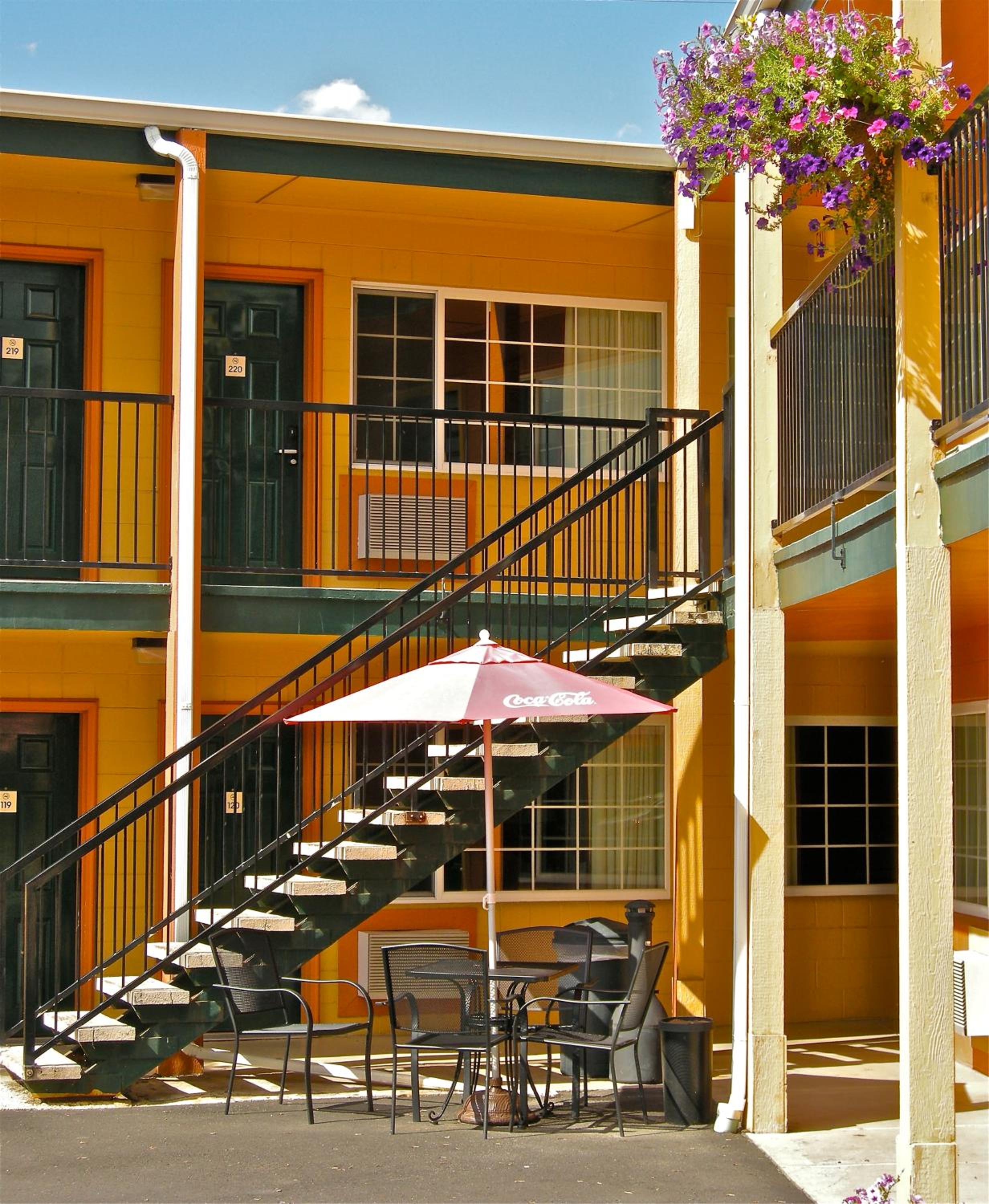 Americas Best Value Inn - Pendleton view 5