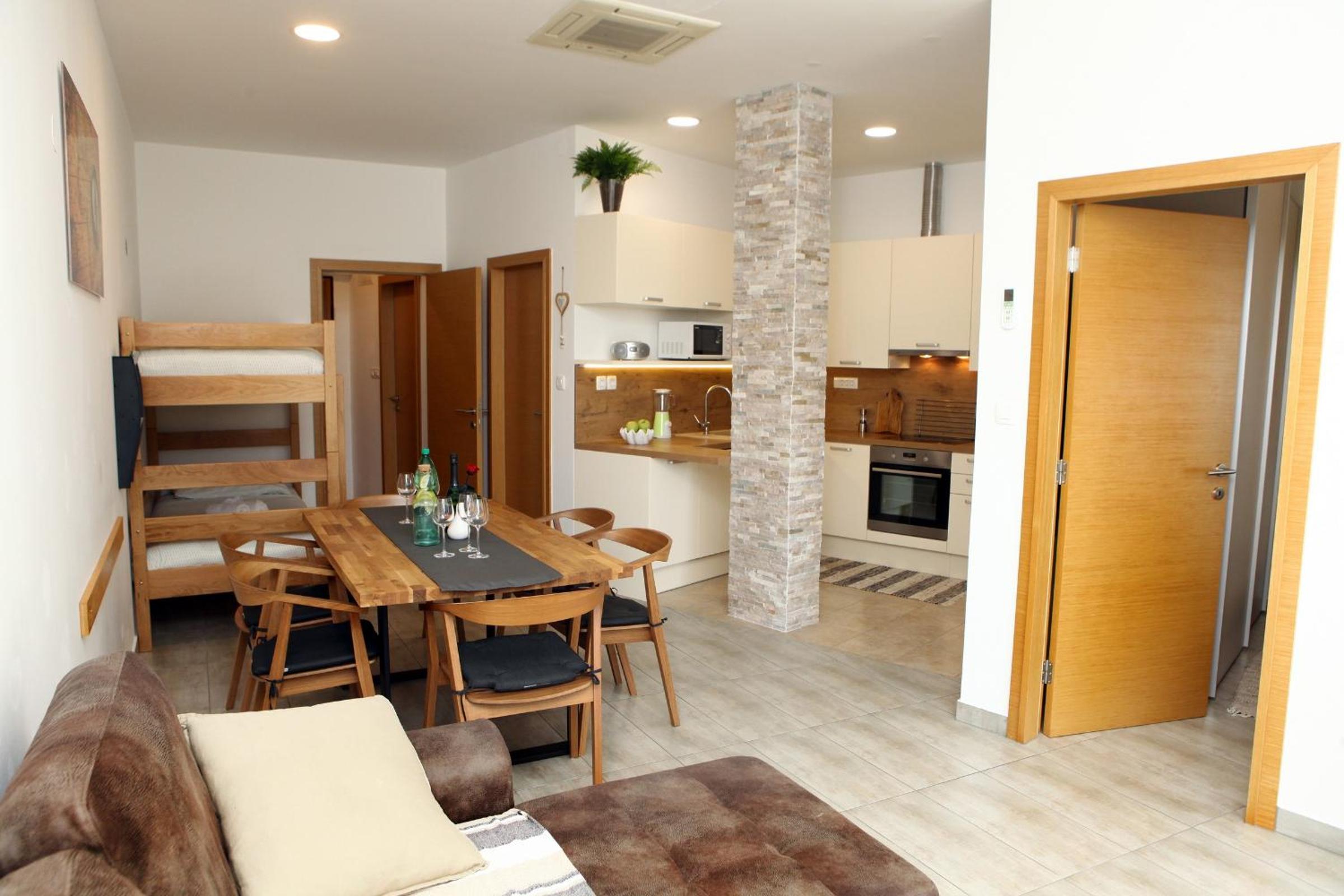 Trendy Apartment Izola JS view 5