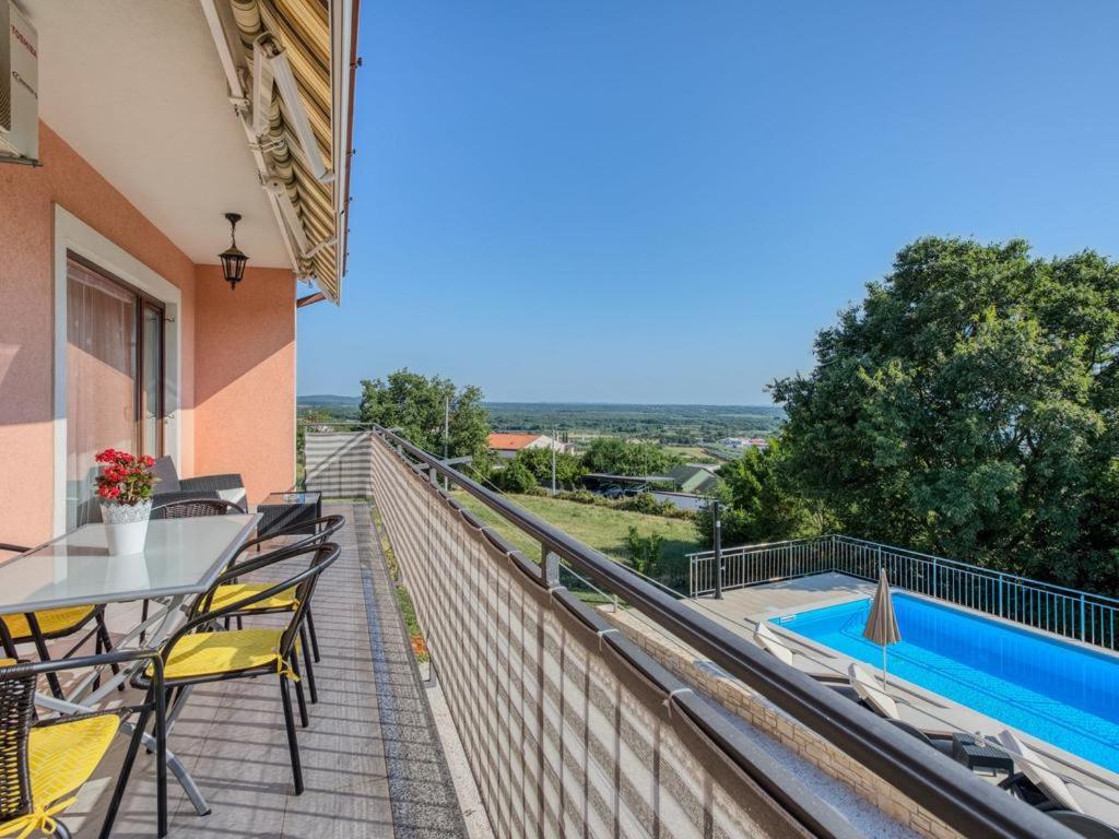 Kuca Legovic view 4