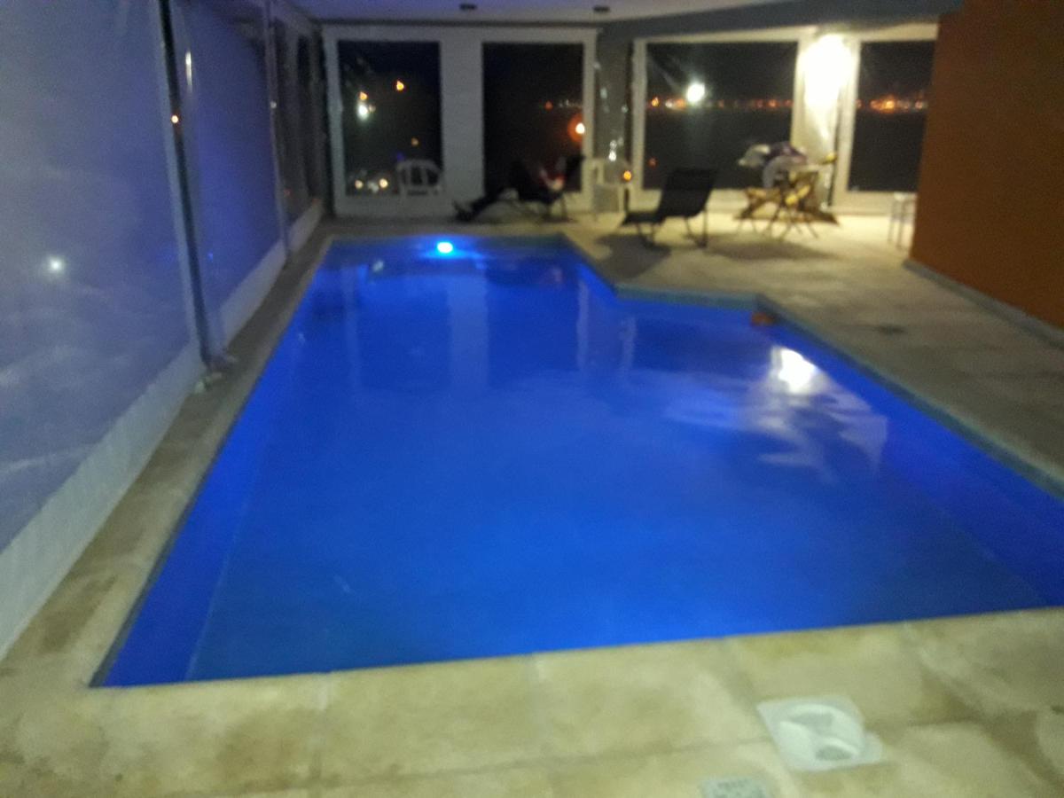 Refugio Playa Perelli