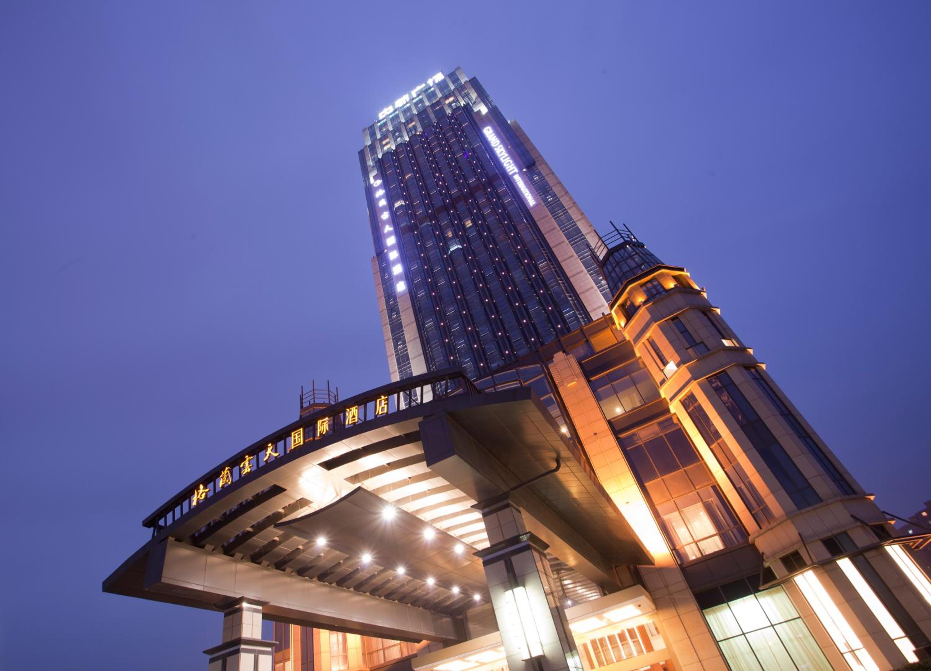Grand Skylight International Hotel Nanchang Ganjiang North Road