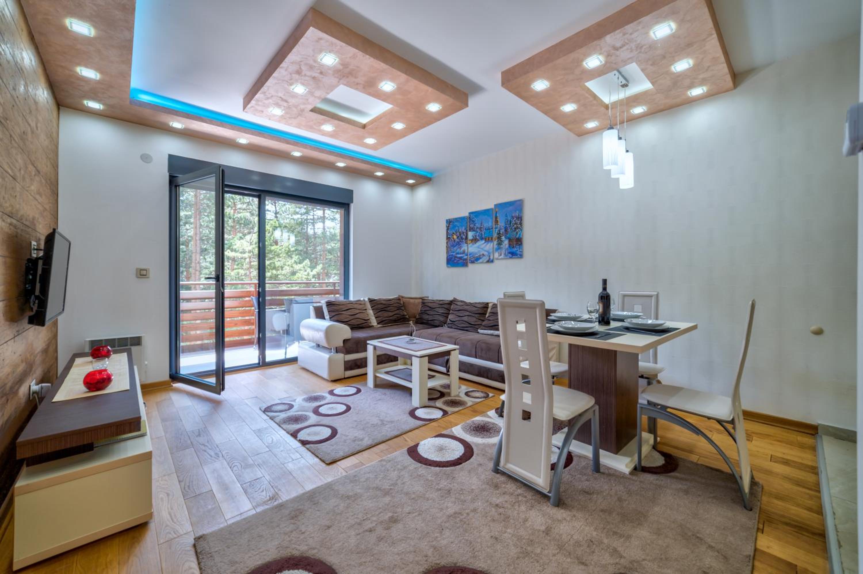 LUX apartman u vili Pekovic view 3