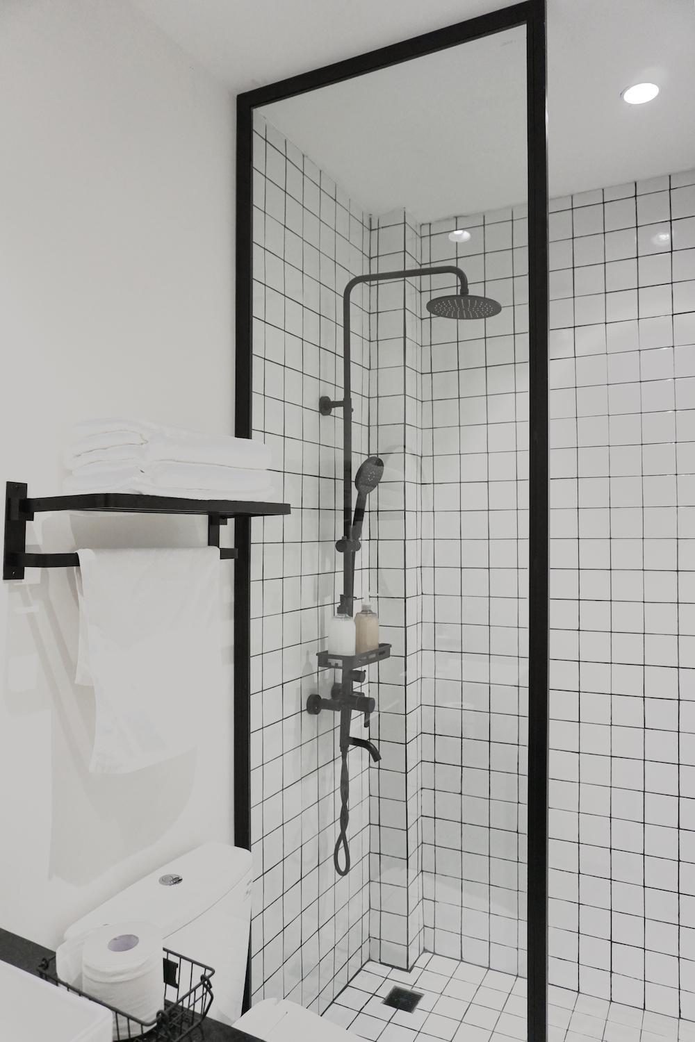 Botanist Lab Minihotel by CIRCADIAN