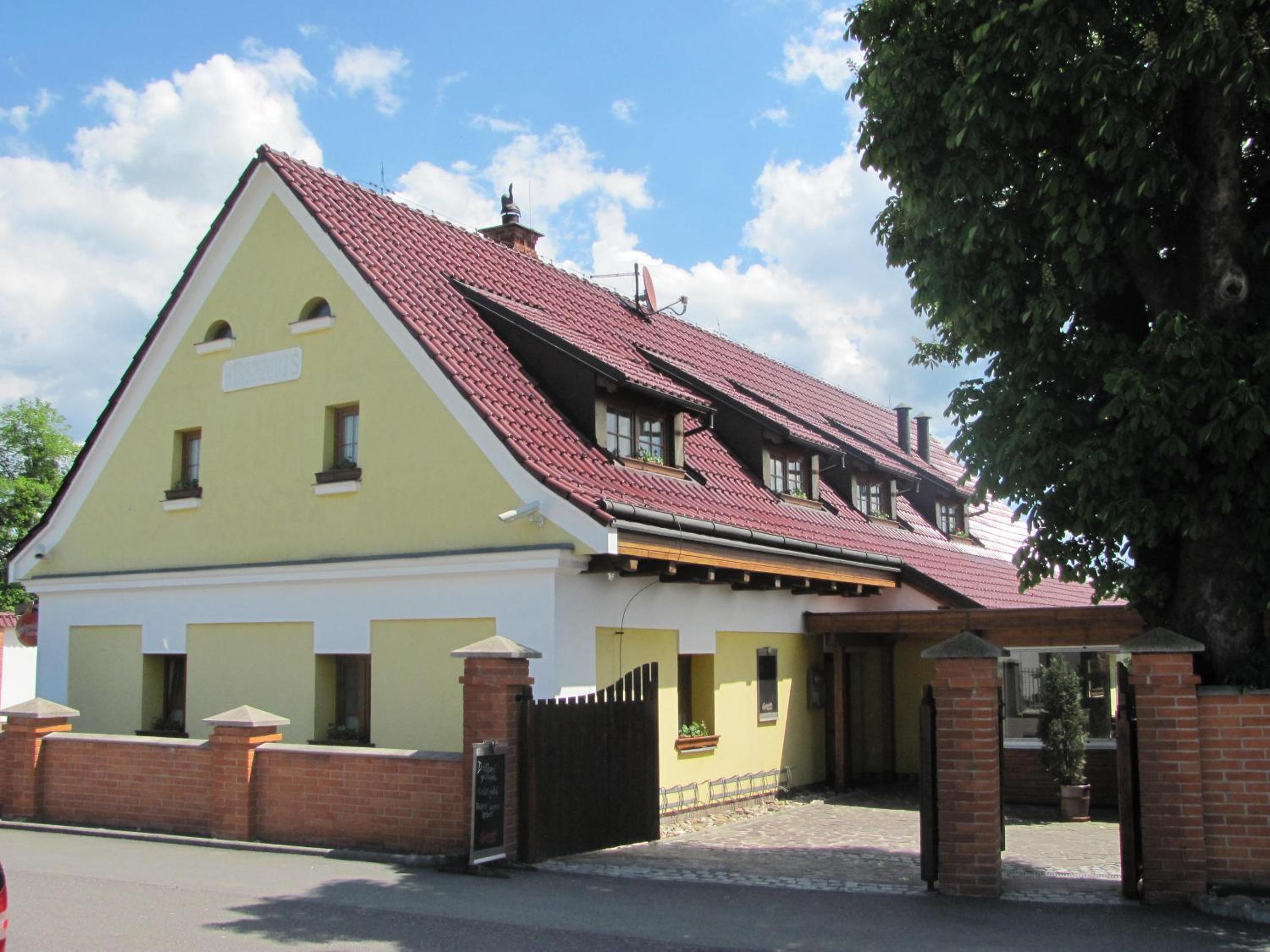 Šindlerův Dvůr