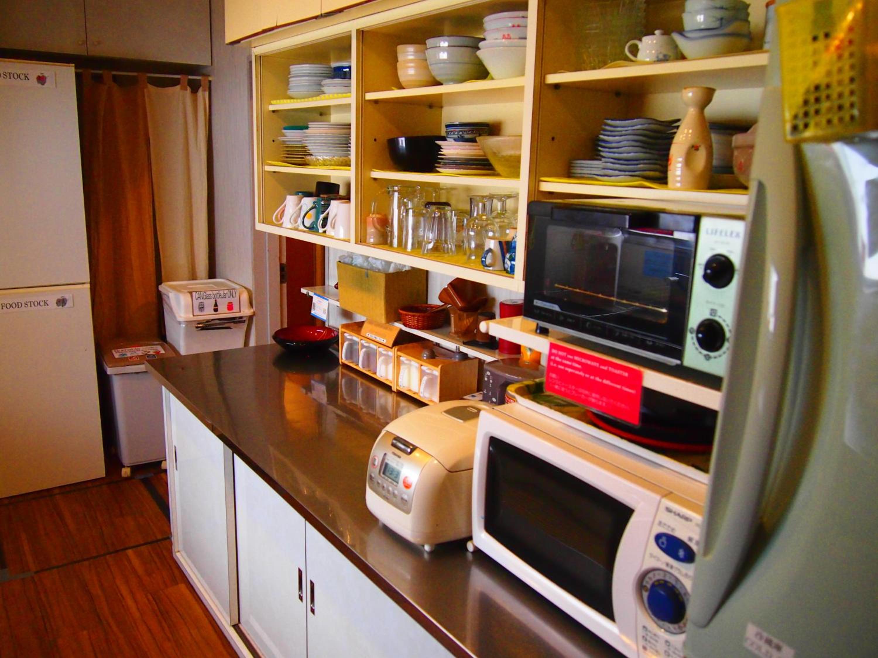 J-Hoppers Hiroshima Guesthouse