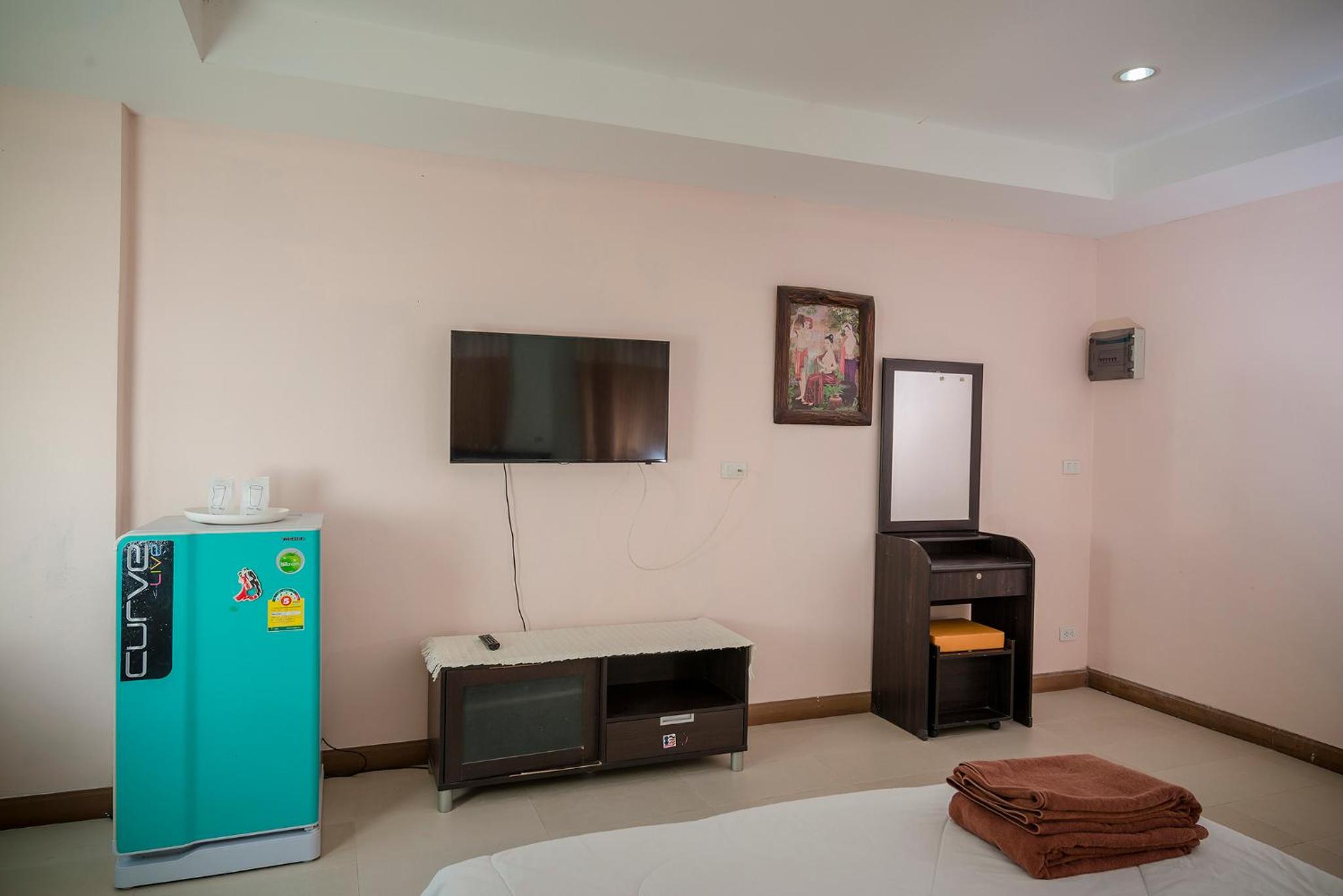 Banlanna Hotel Lampang view 3