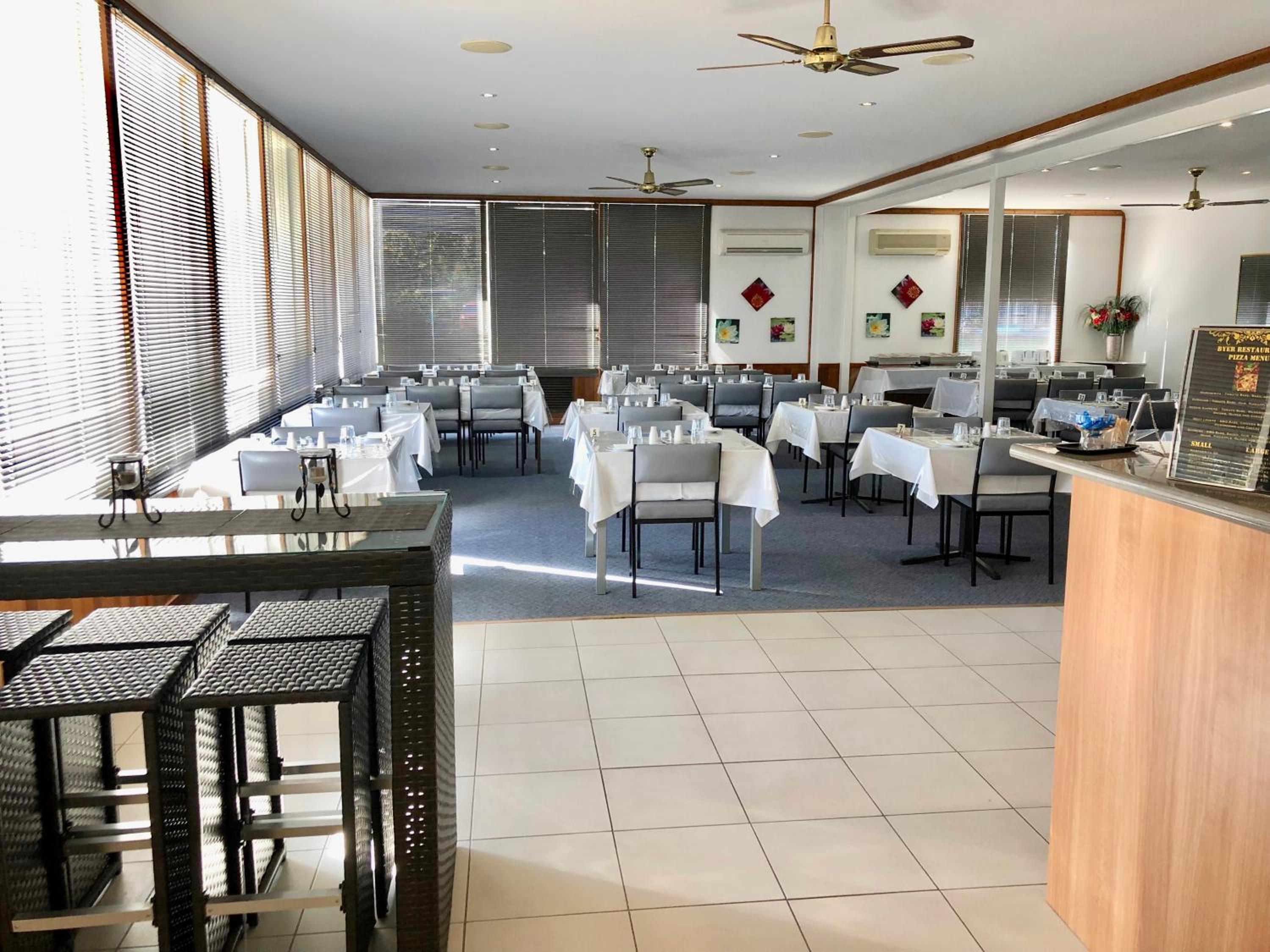 Byer Fountain Motor Inn