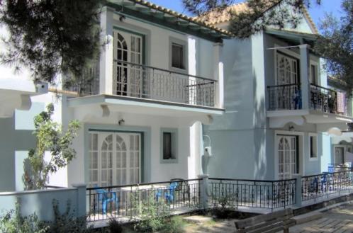 Rigos Apartments