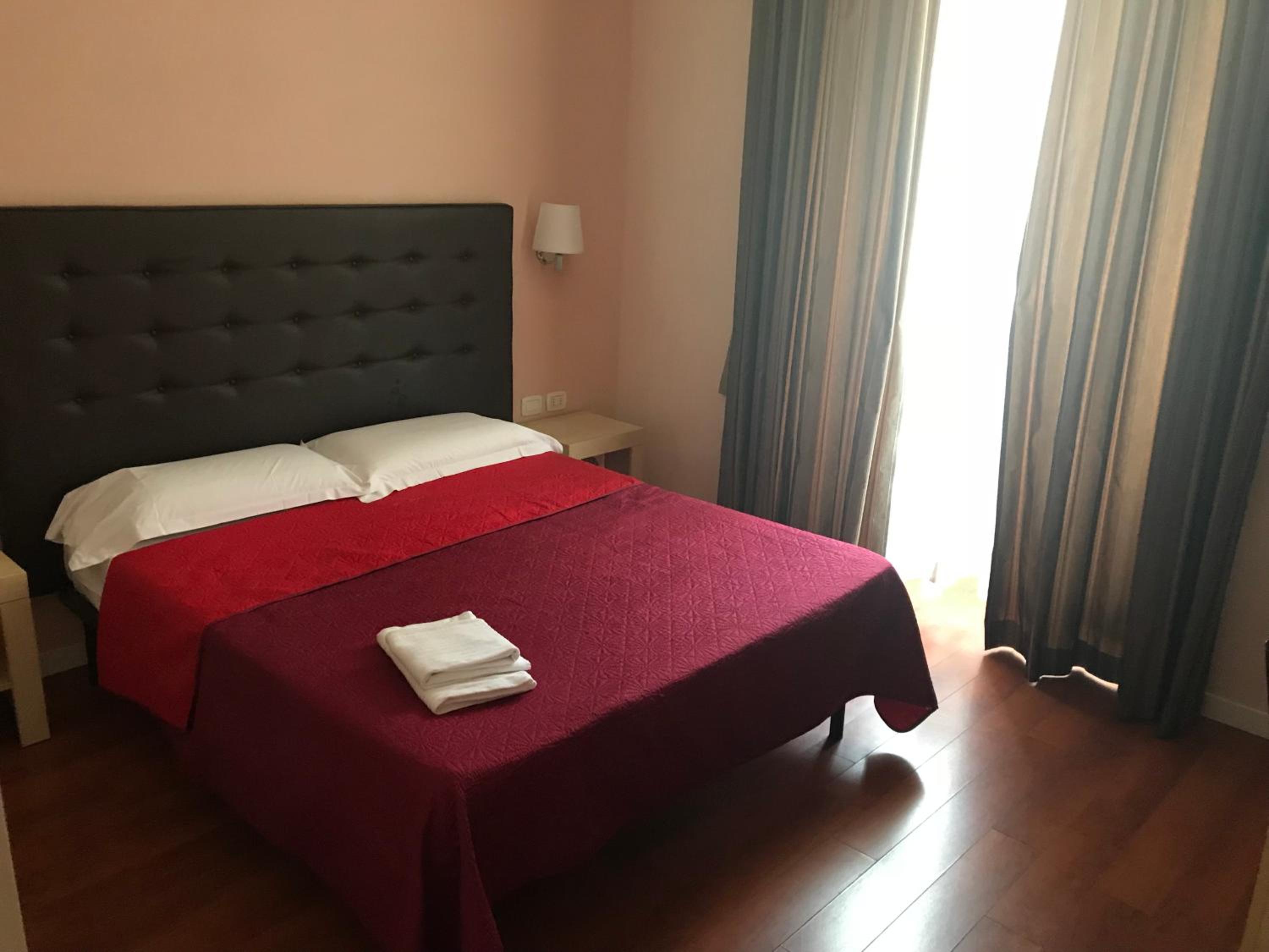 Elle Cavour Guest House