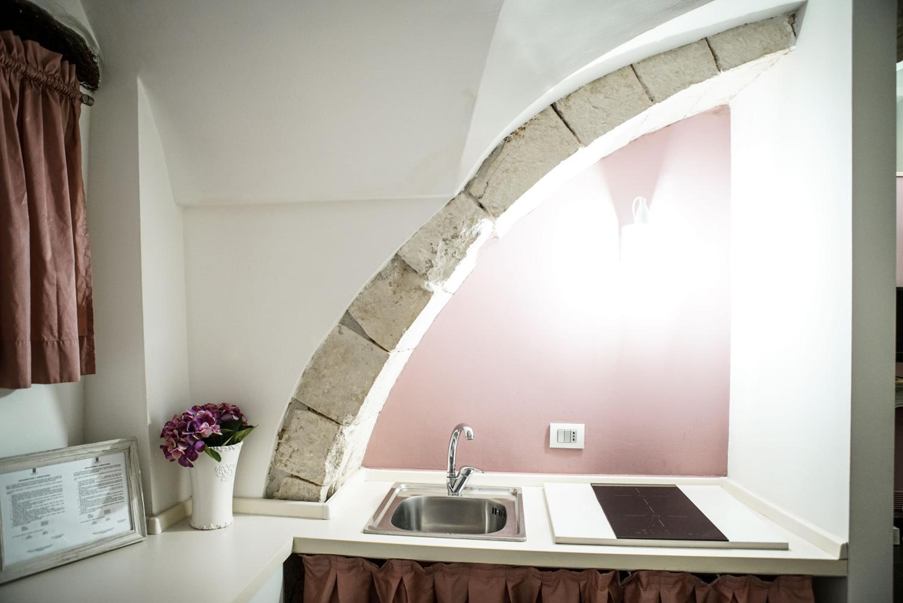 HOME 5 - Arco Antico view 5