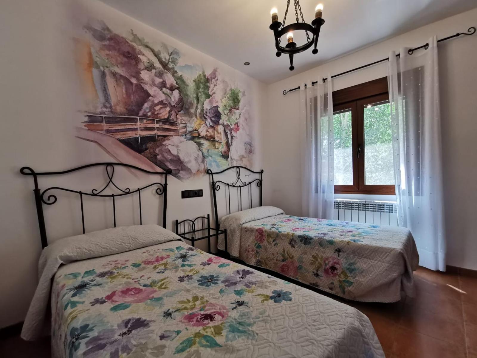 Casa Rural Ruiz Hernando view 3