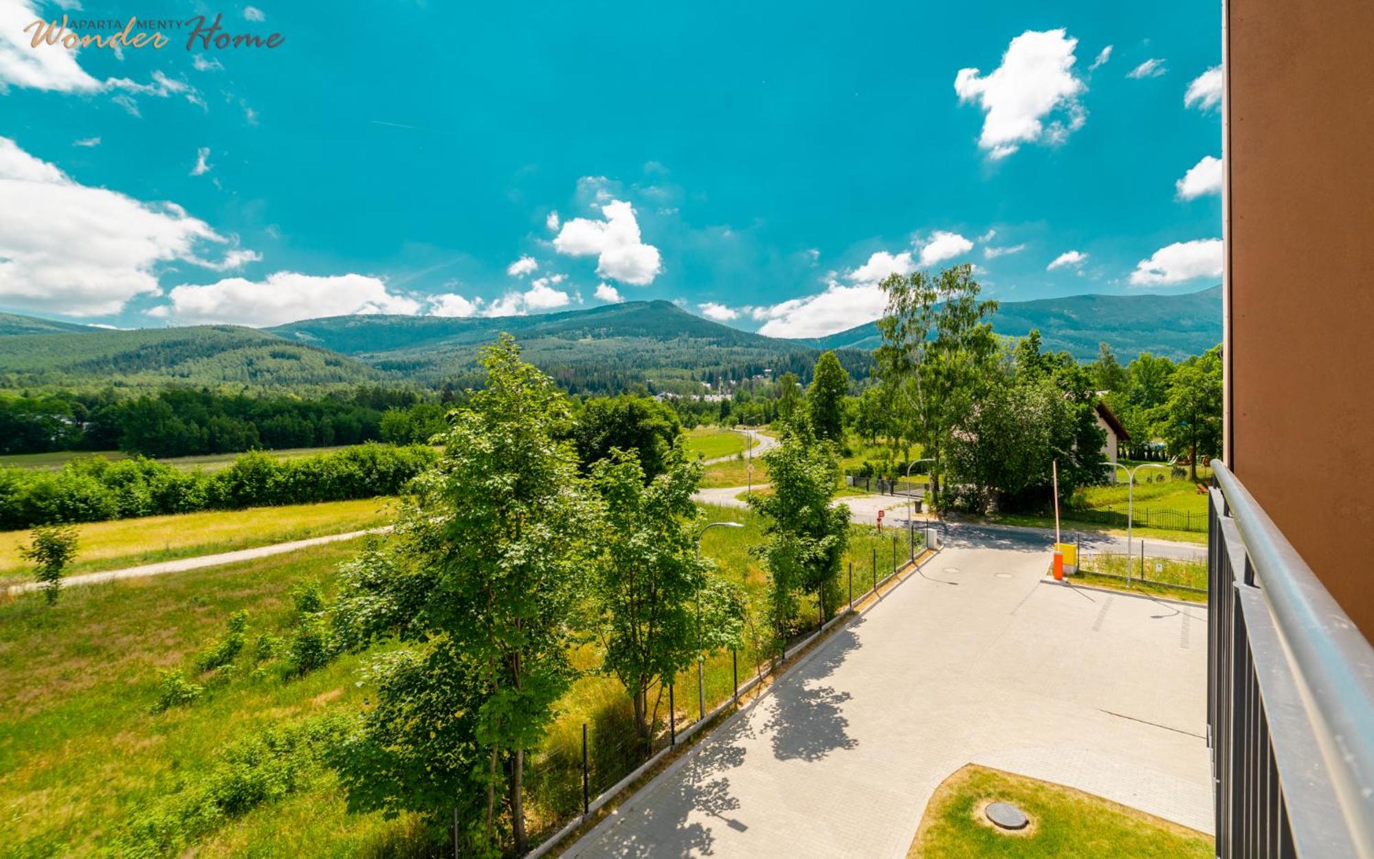Wonder Home - Apartamenty w malowniczej okolicy, z balkonami i widokiem na góry