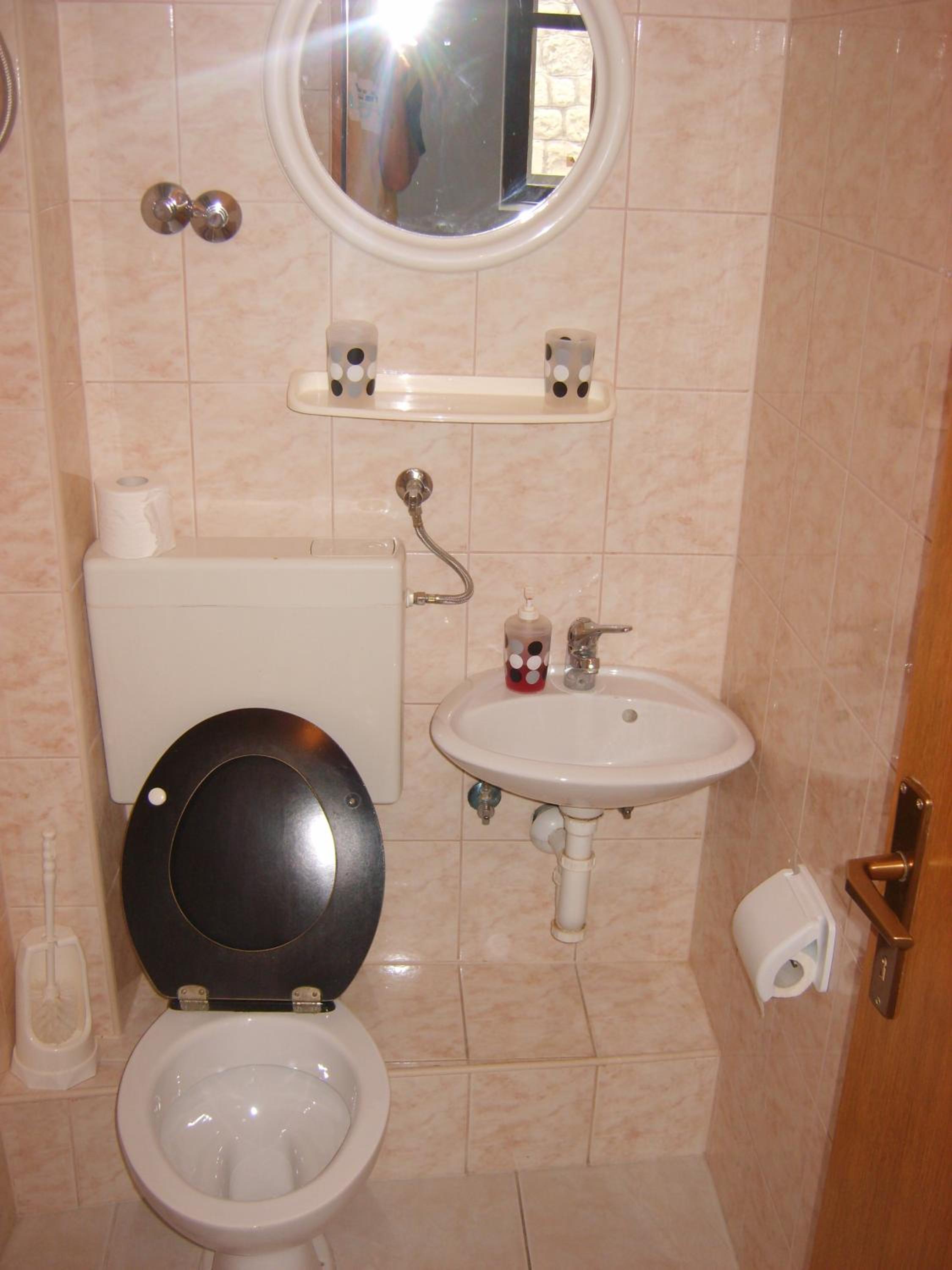 Rooms Roso view 5