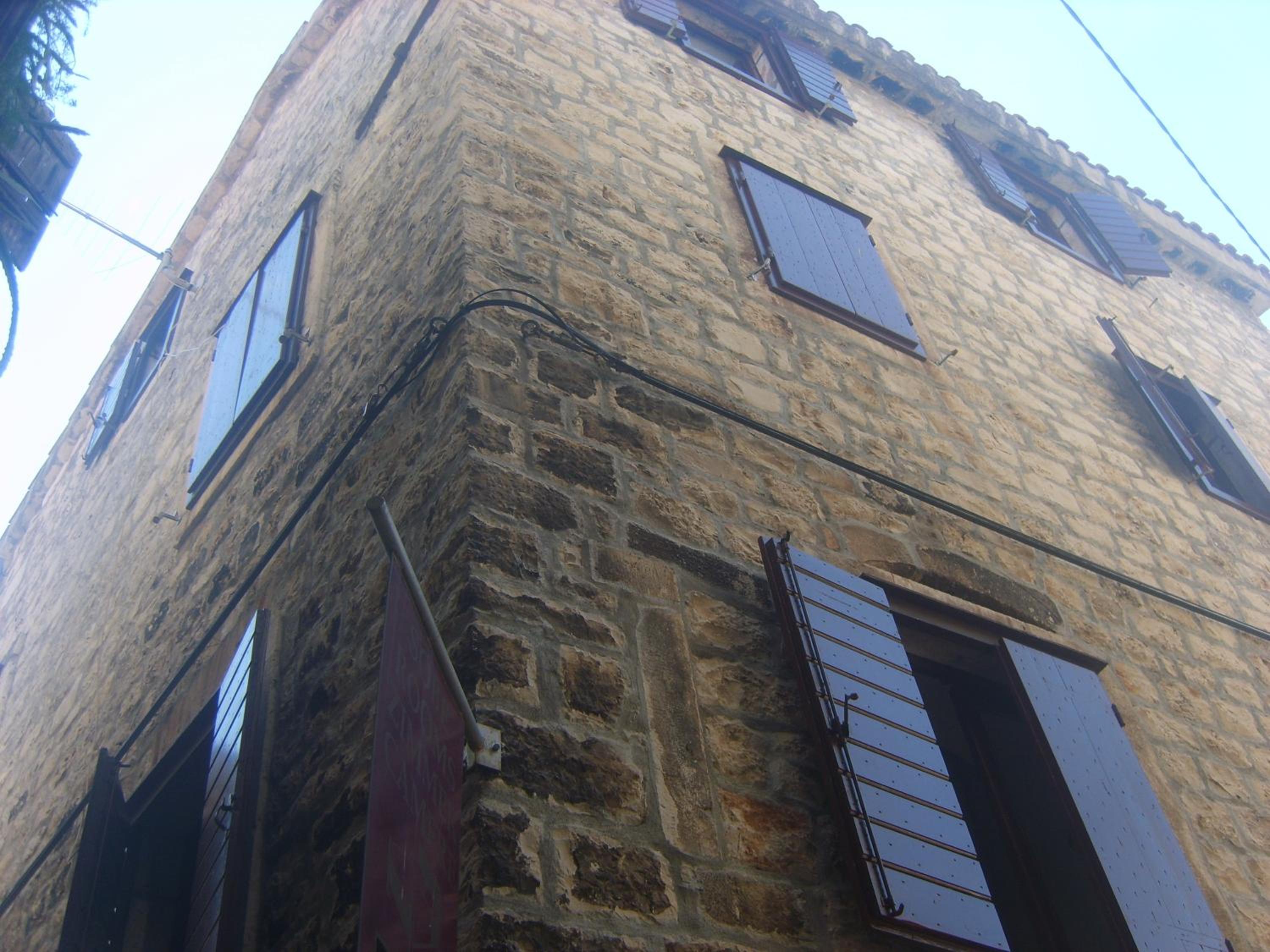 Photo 27