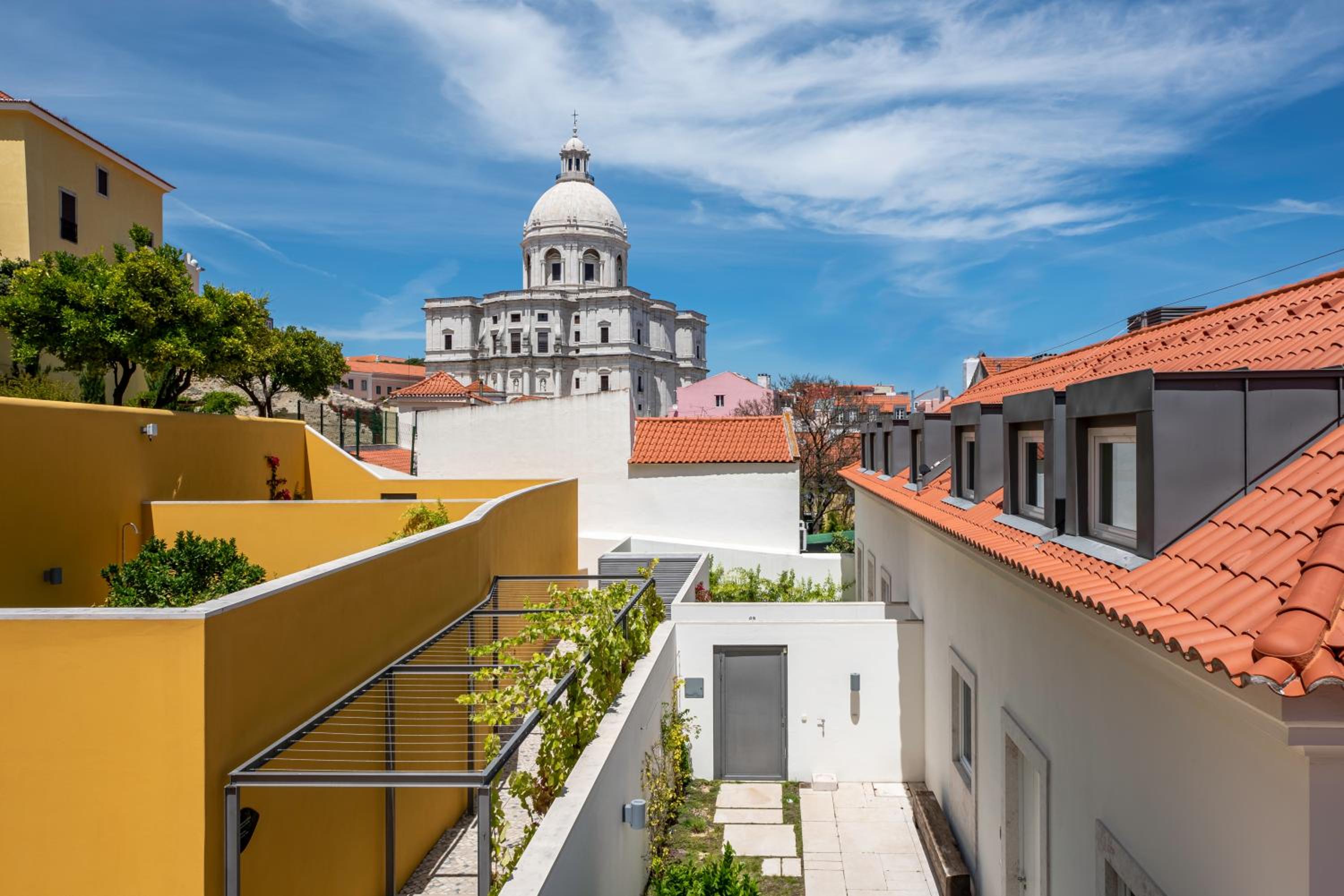 Tandem Palacio Alfama Apartments view 3