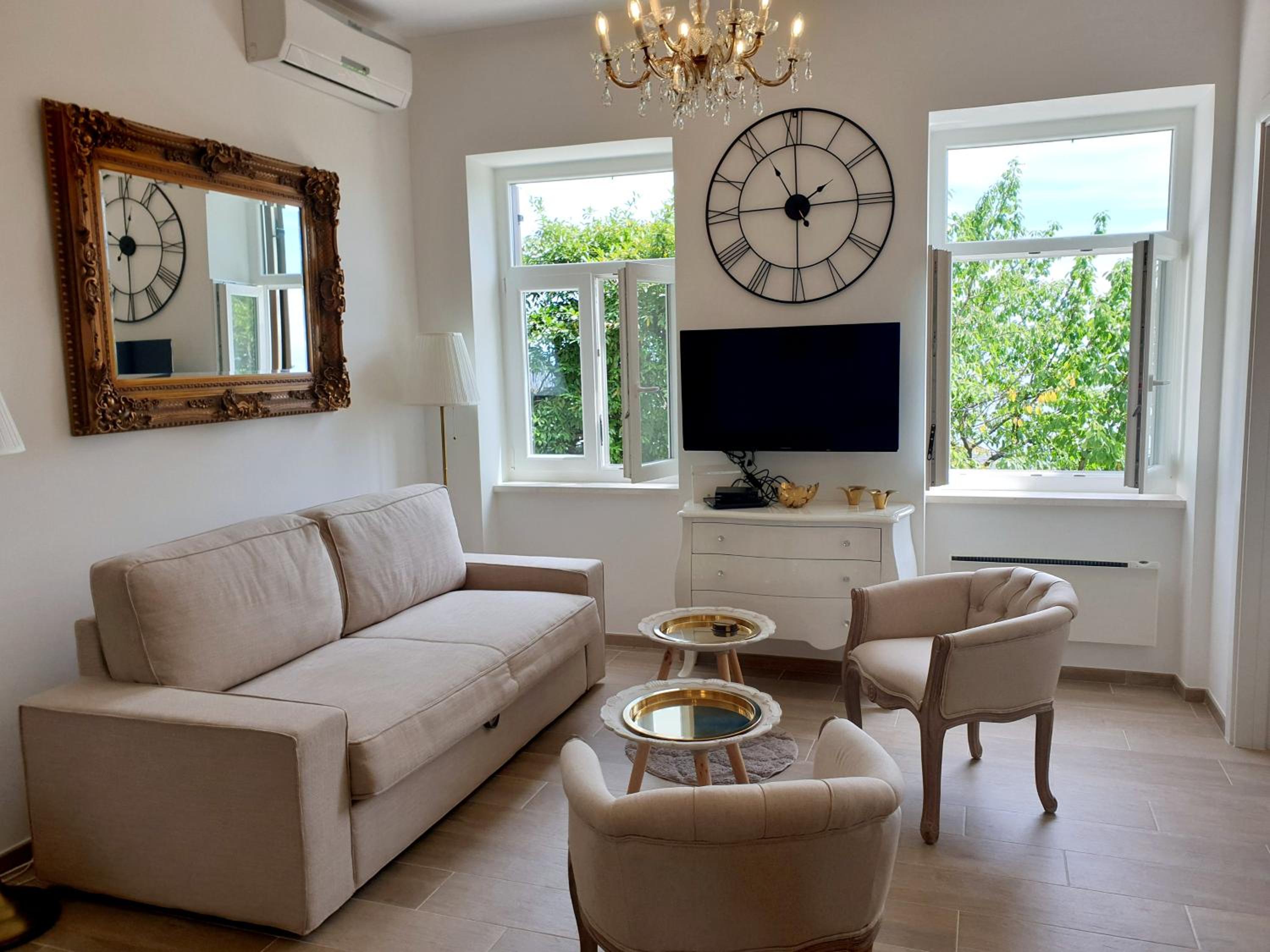 Apartment Alex - Sea View by Irundo view 5