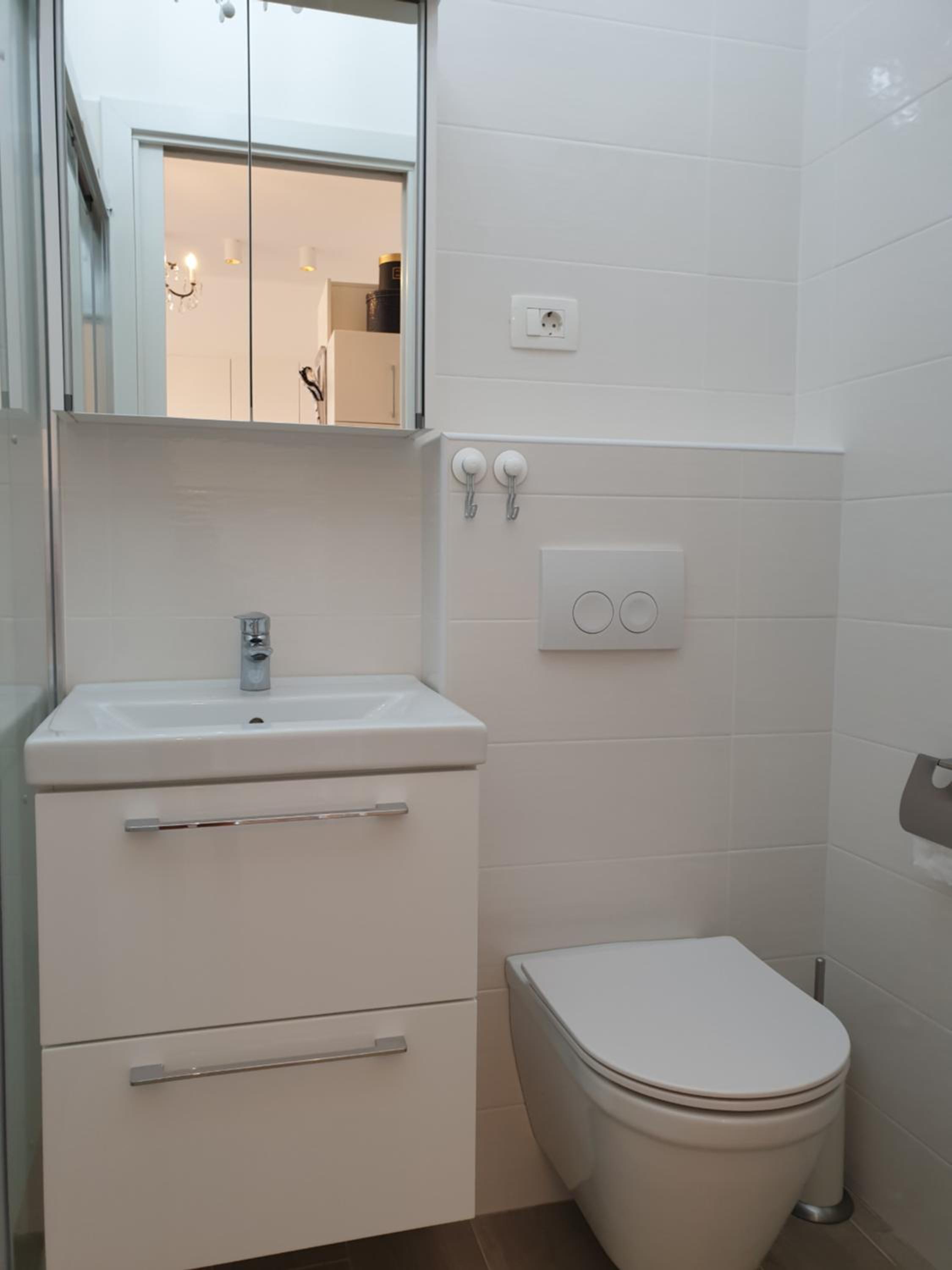 Apartment Alex - Sea View by Irundo view 3