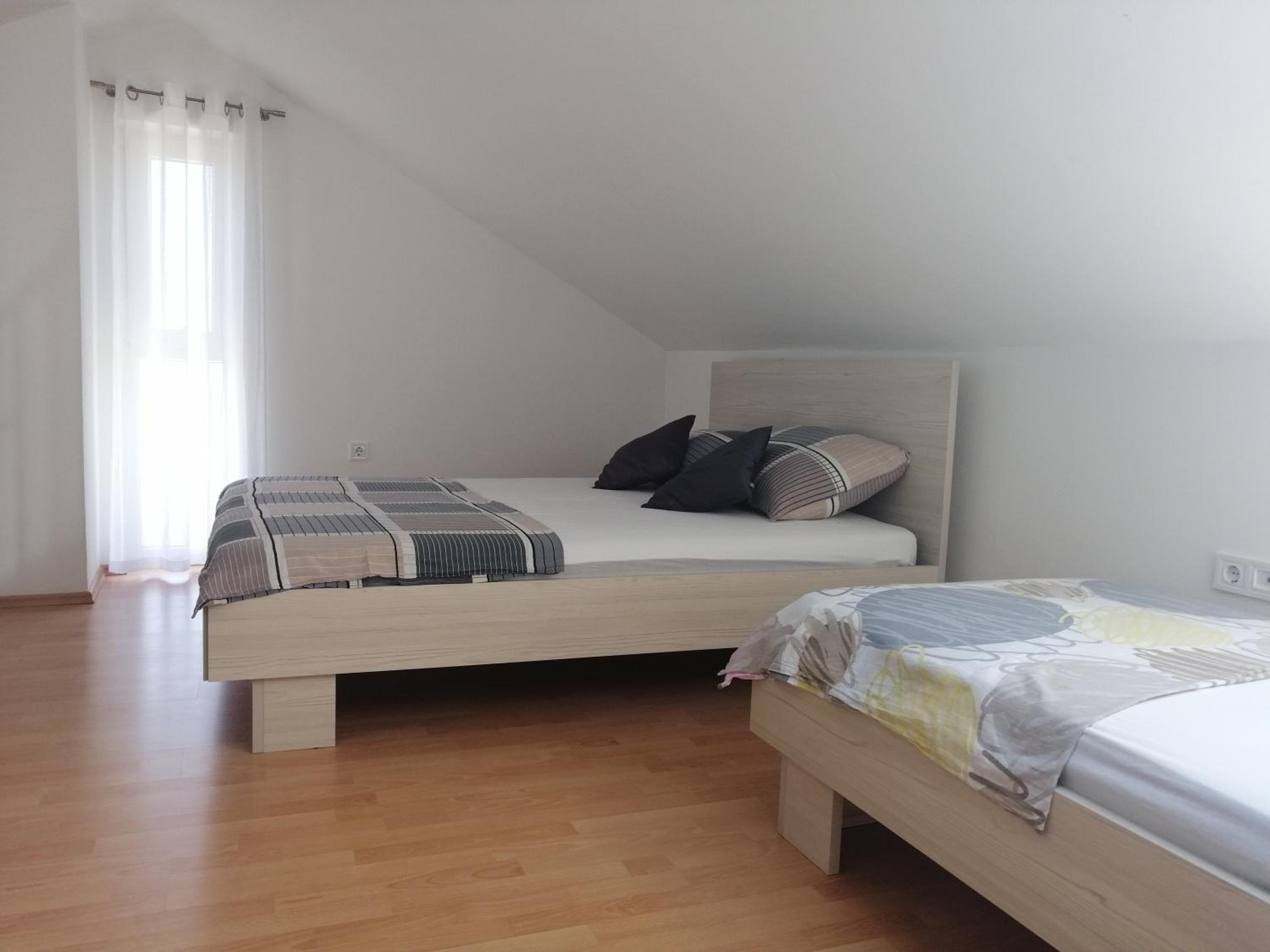 Photo 27