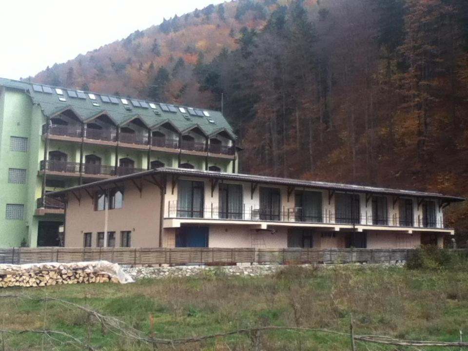 Ezio House