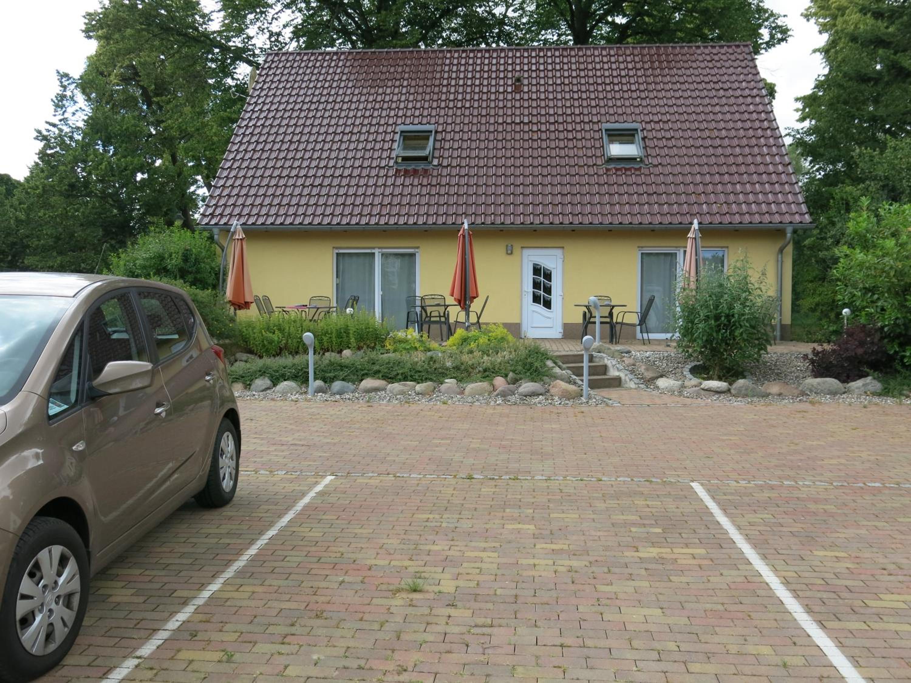 Photo 32