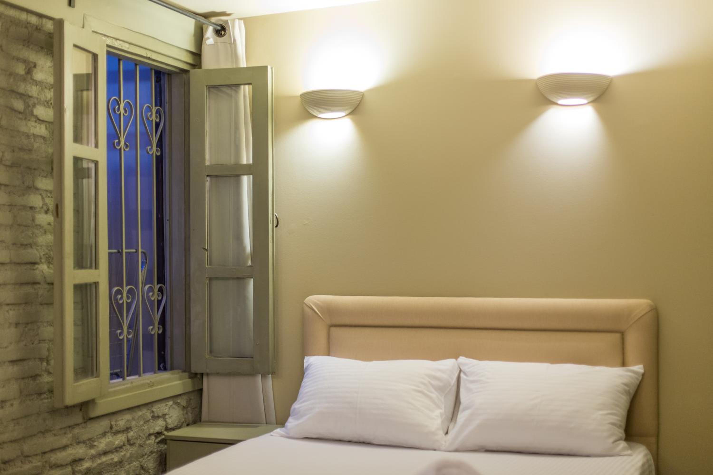 Plaka360 Apartments