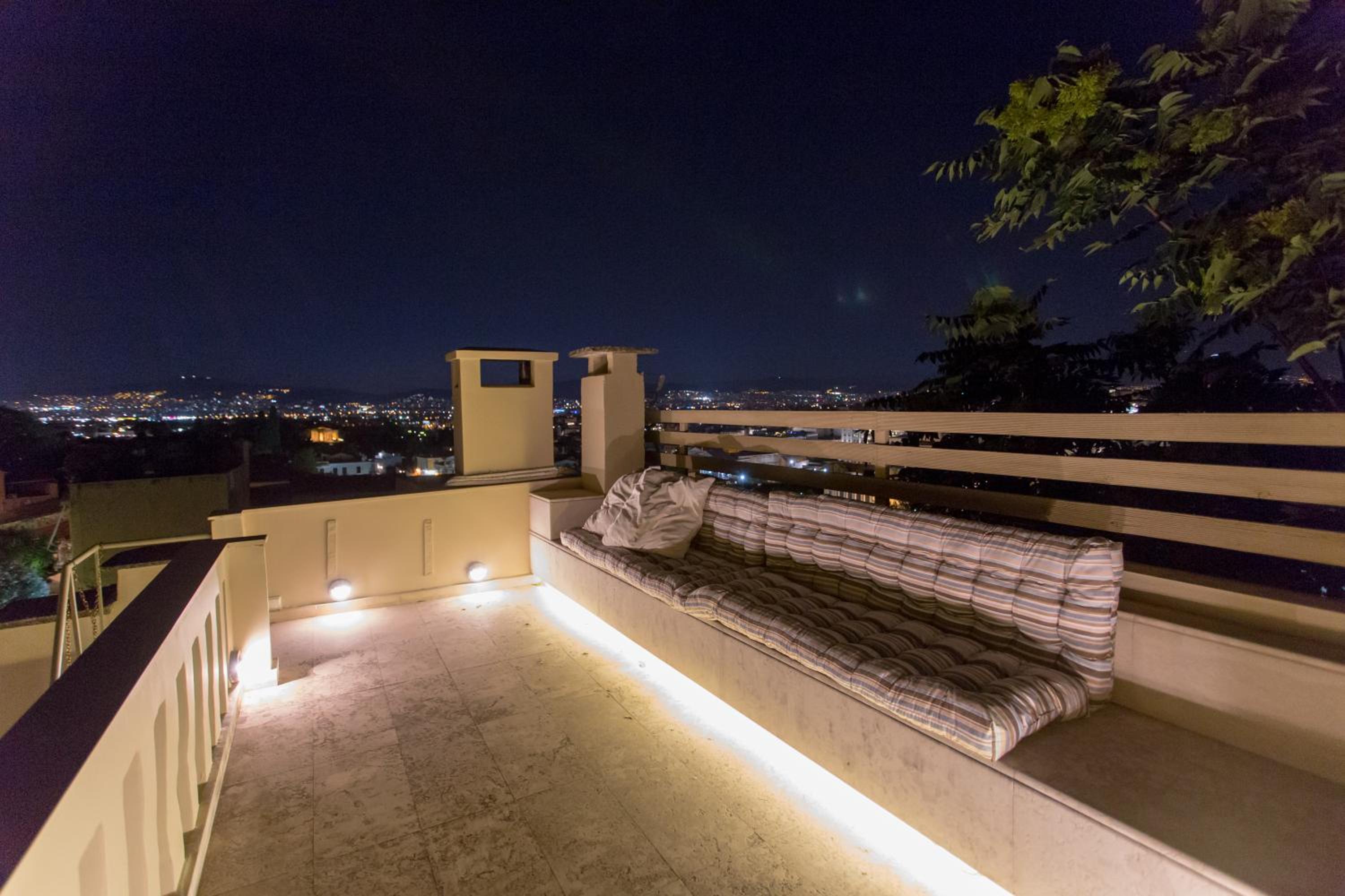 Plaka360 Apartments