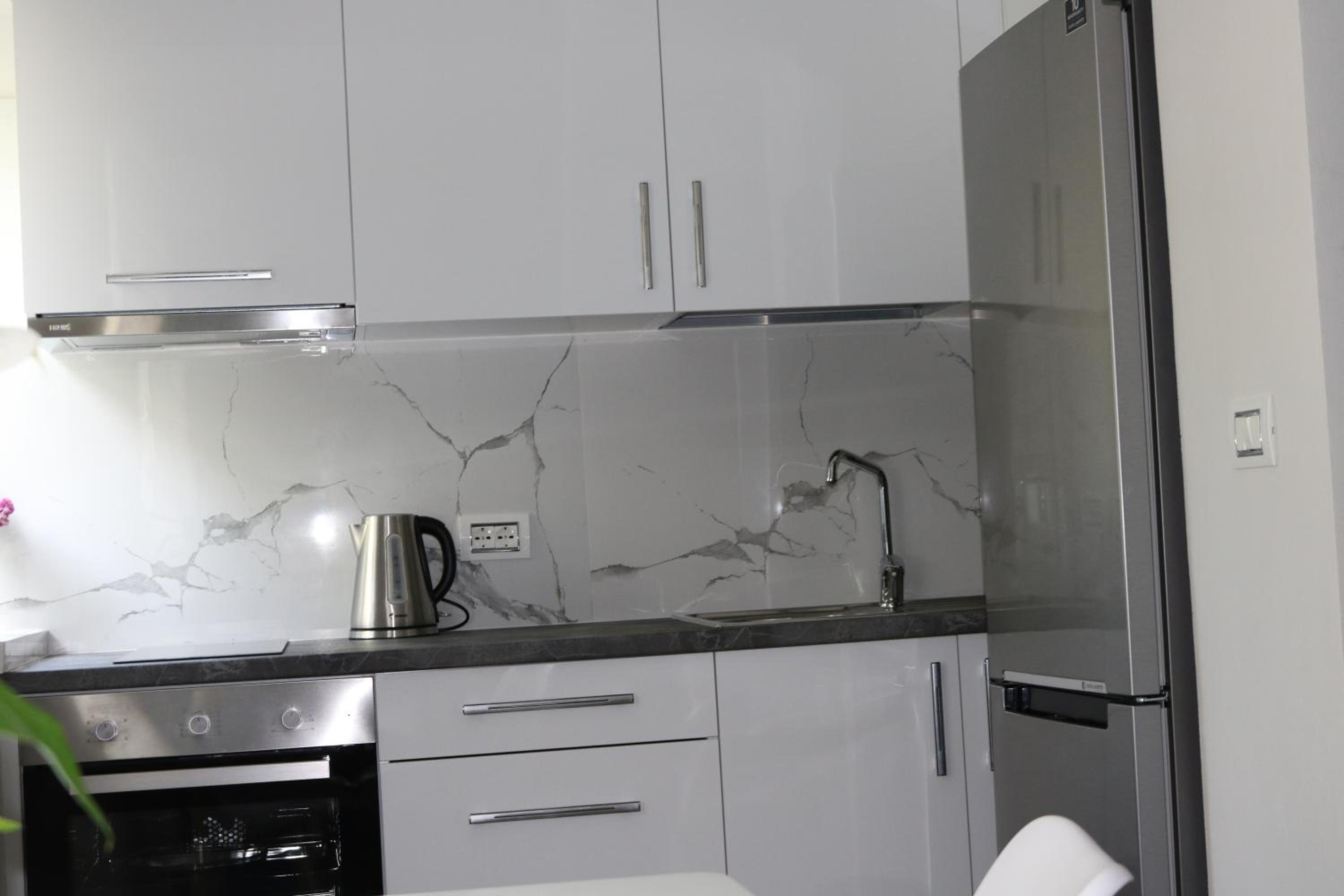 Dafina Central Apartment