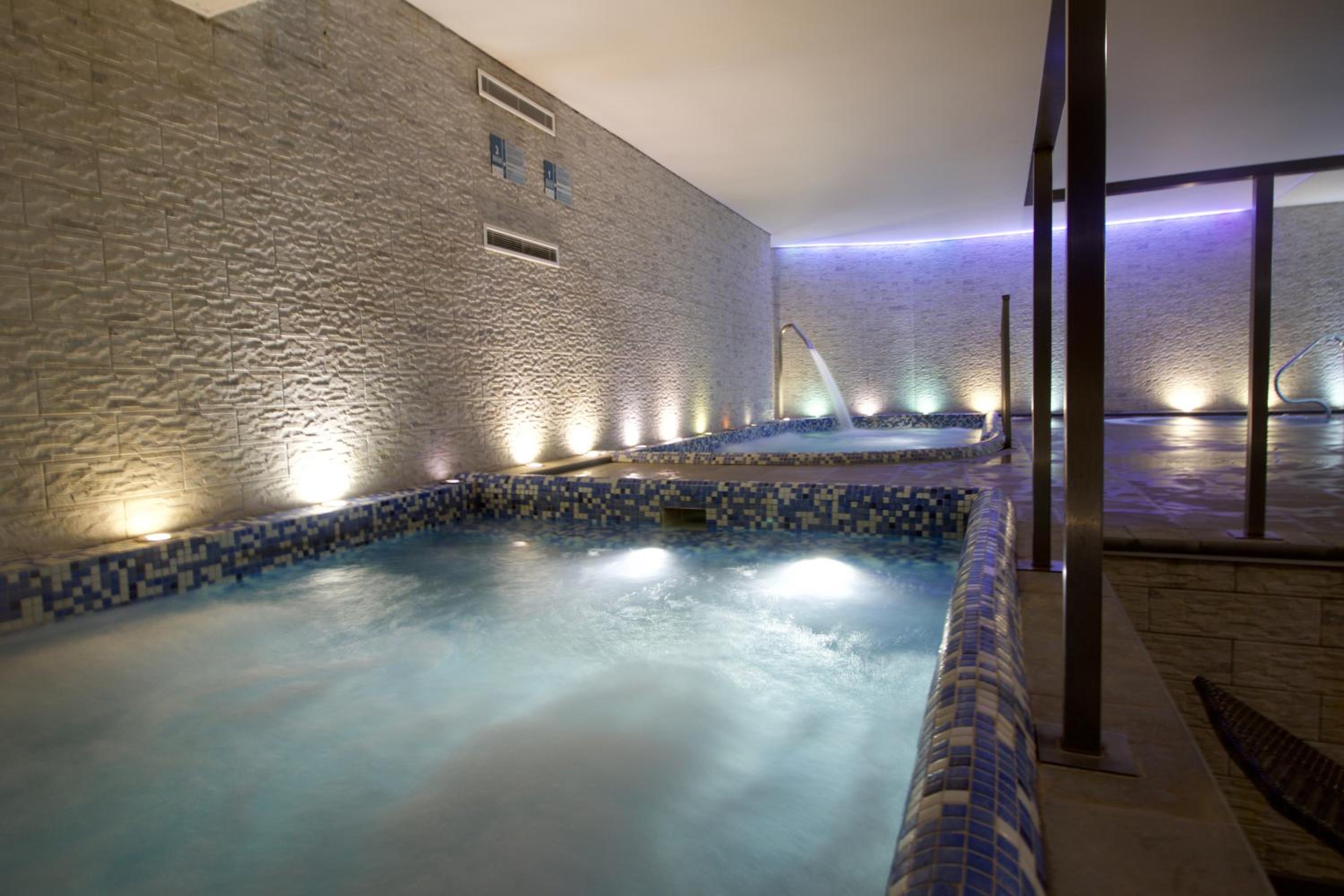 Monachil Vacations - Hotel Granada Palace - Property Image 6