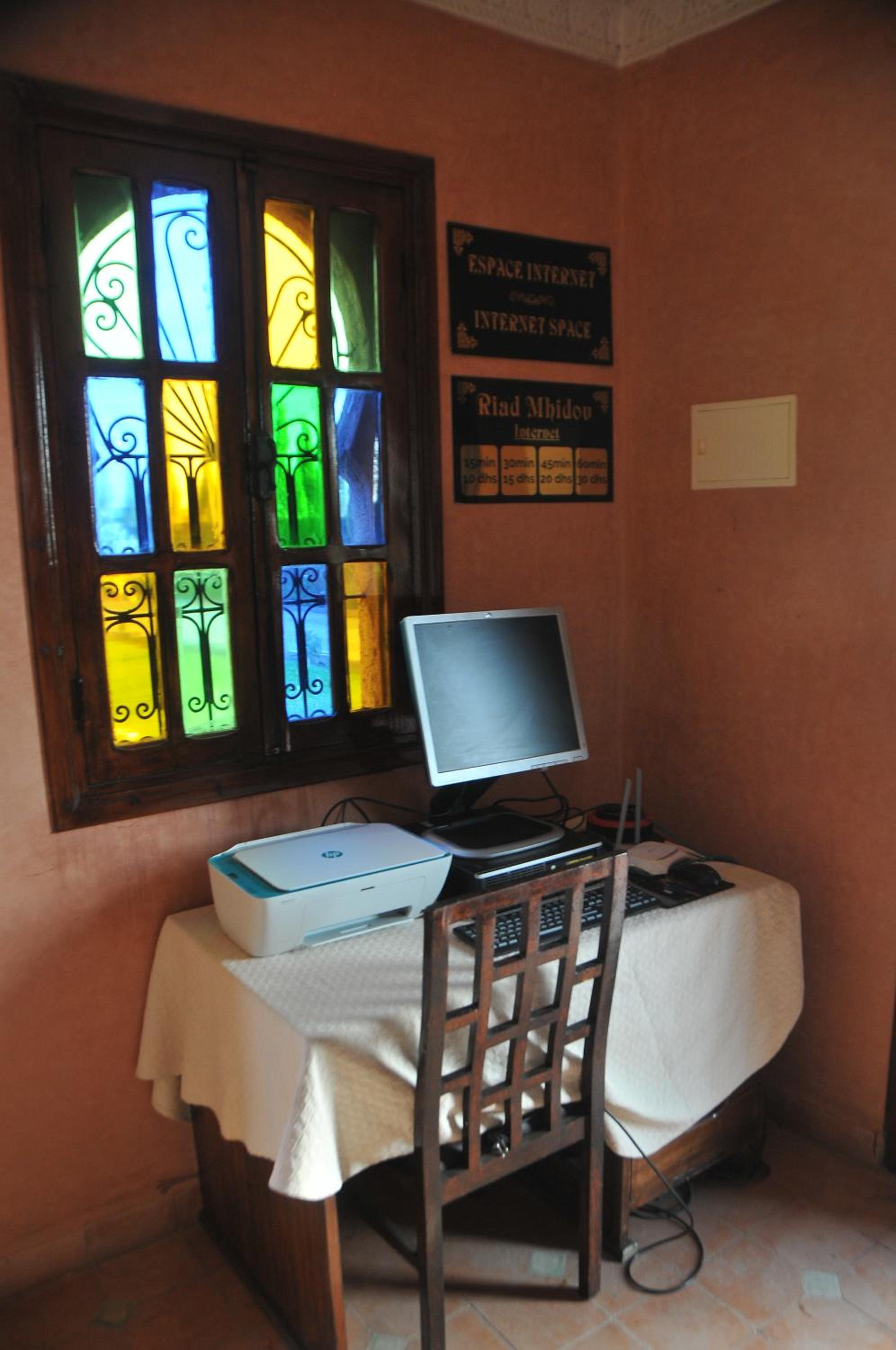 Photo 6