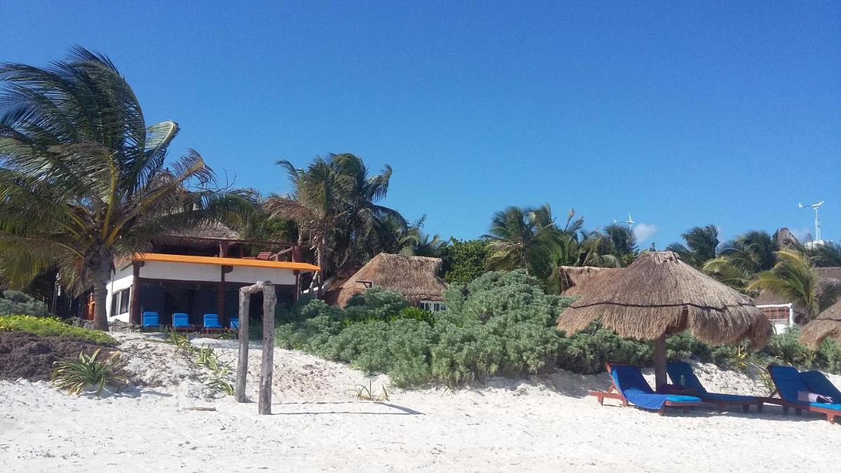 Chillaxing Beach Front House view 2