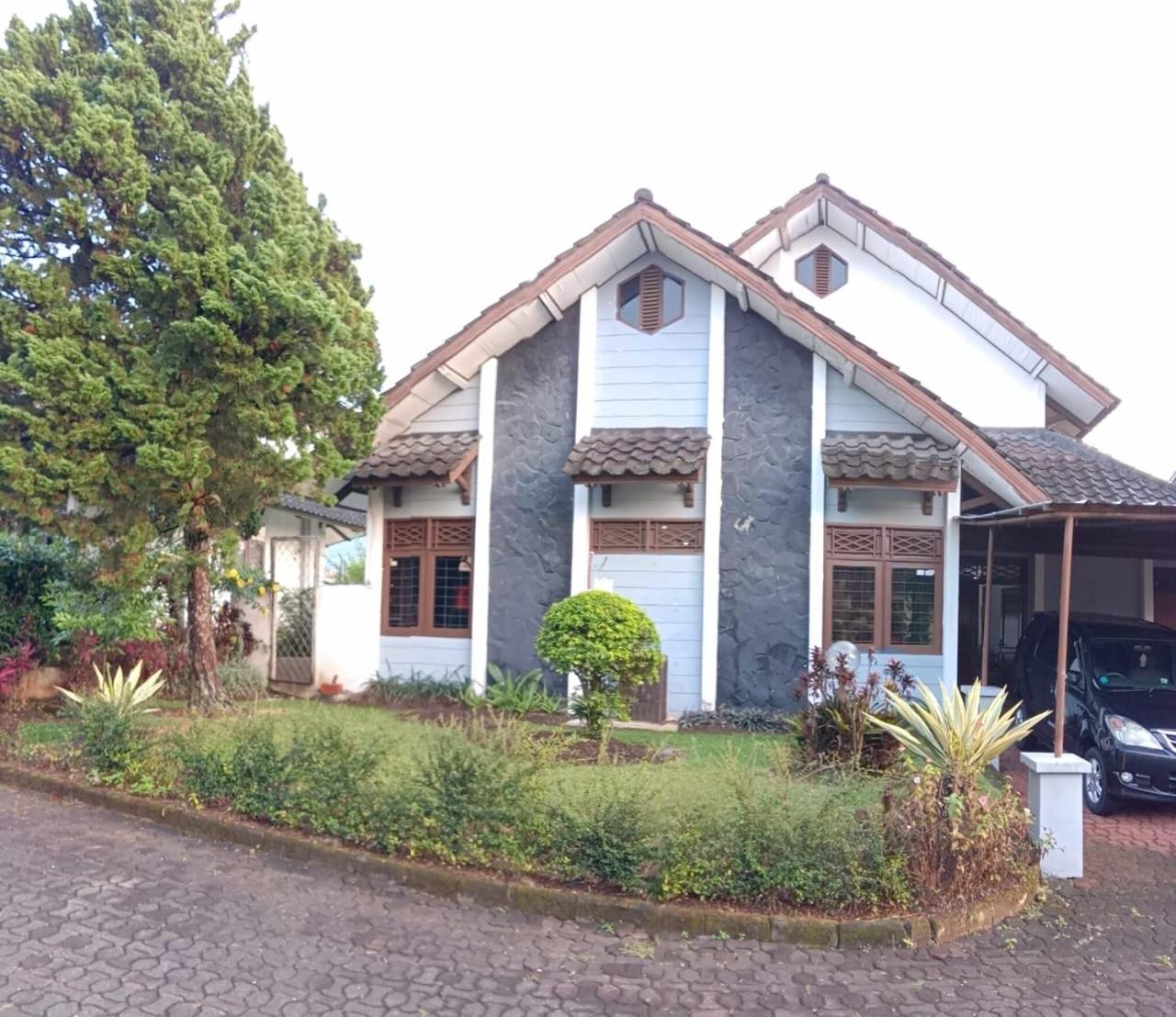 Villa Oma Bougenville 2
