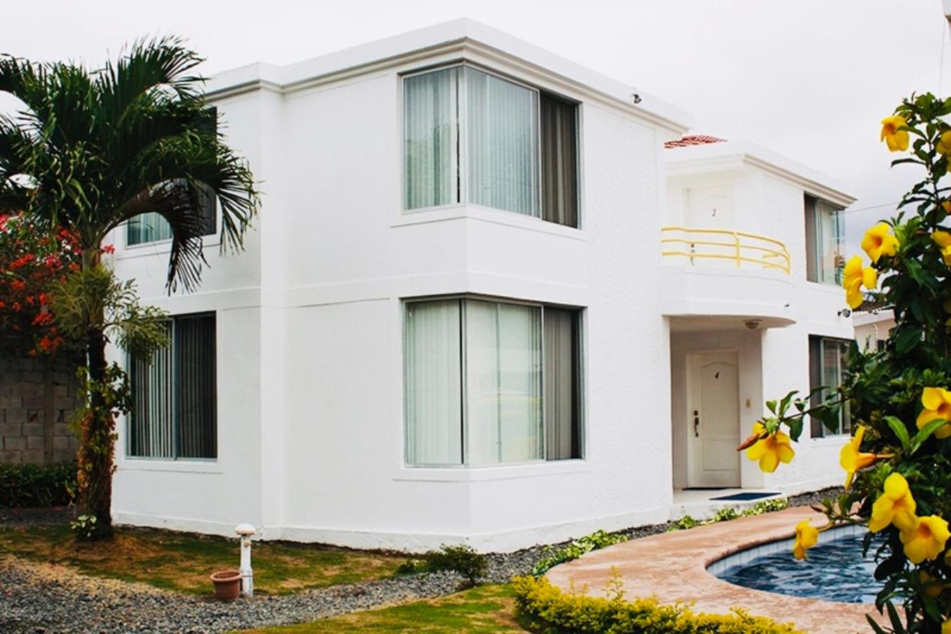 Oceanic Lodge