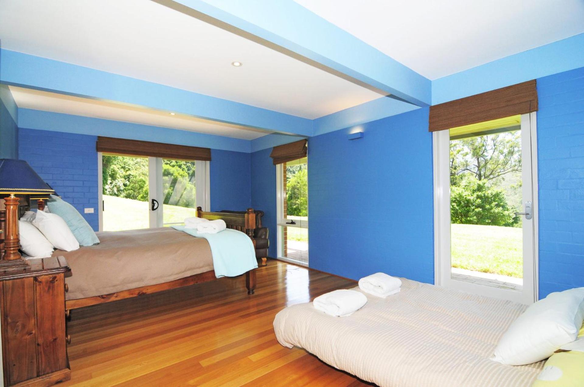 Yeola Lush location with river access