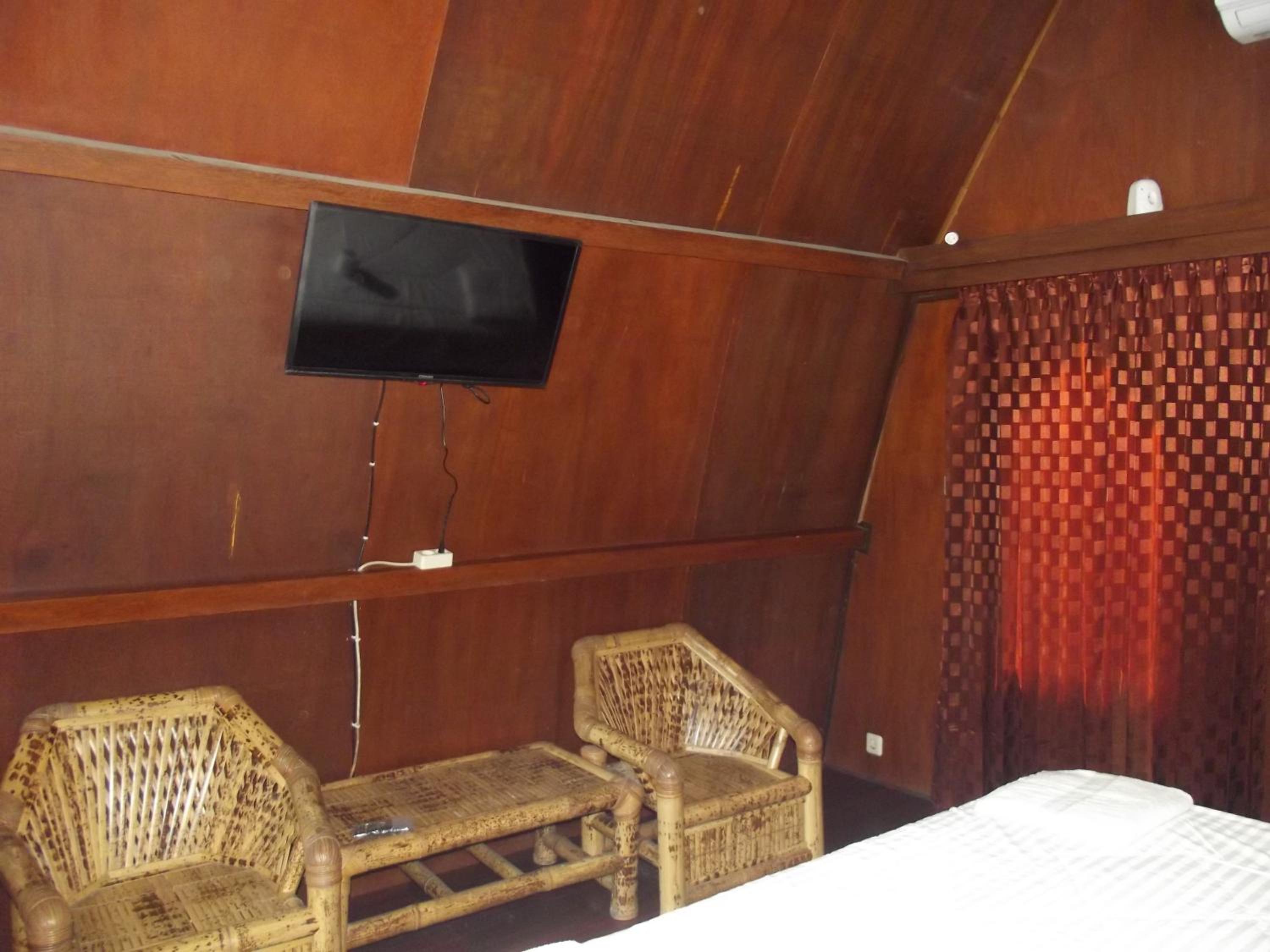 Coral Beach 2 Bungalow